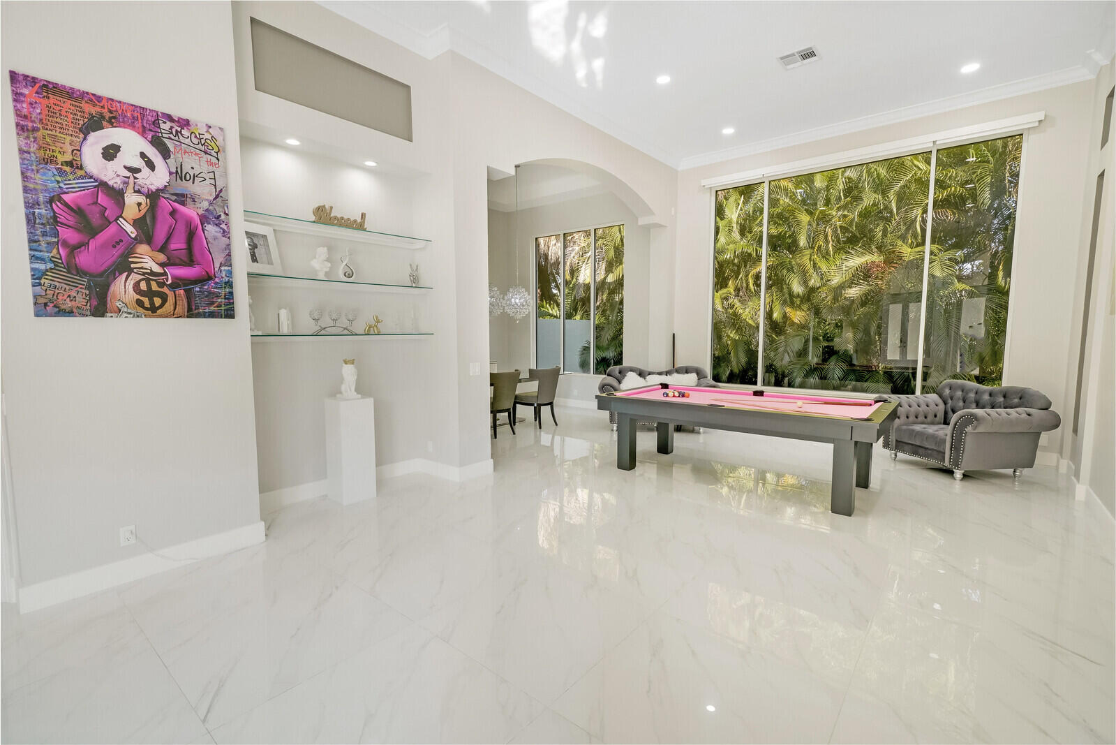 BRISTOL POINTE - Residential