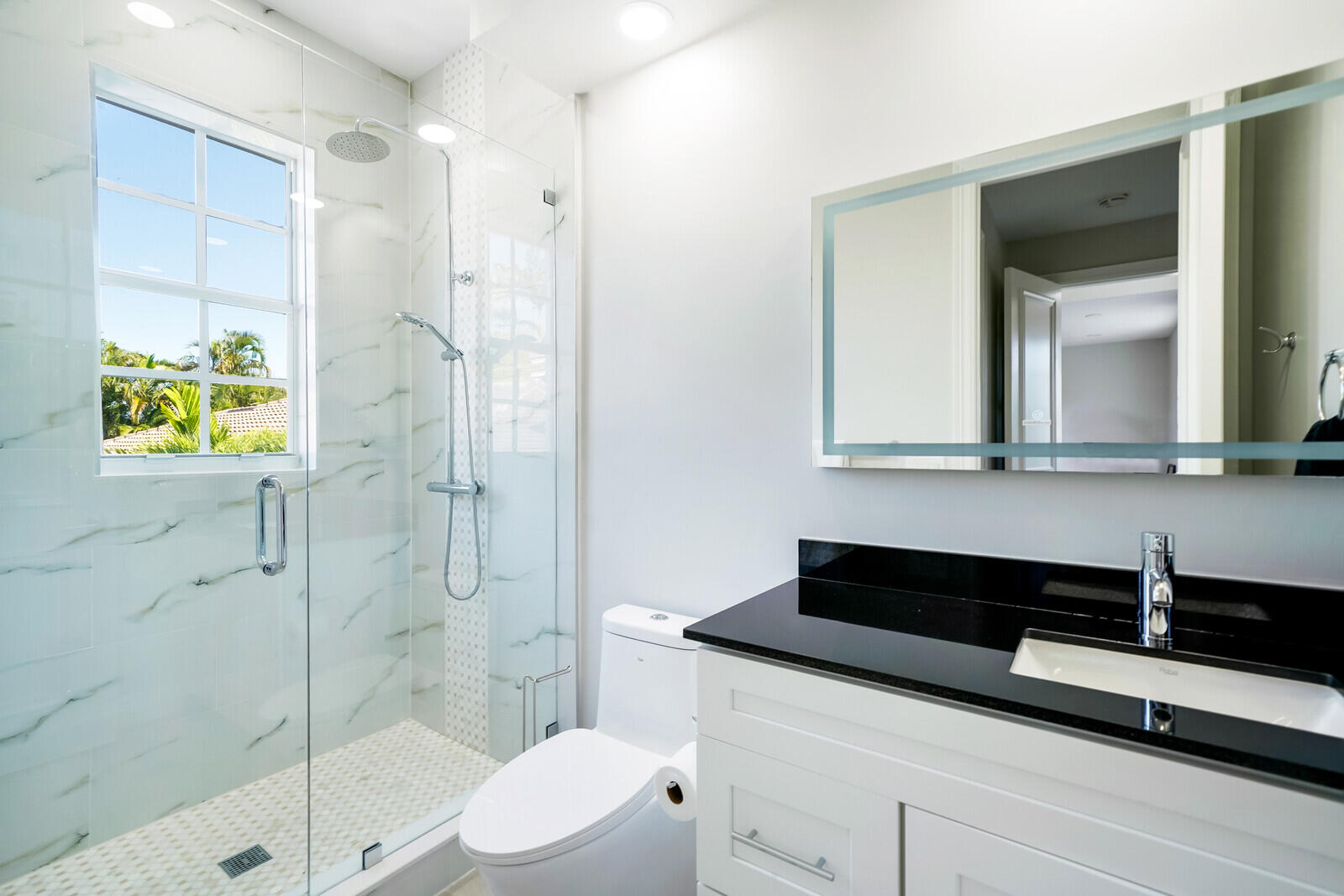 BRISTOL POINTE - Residential