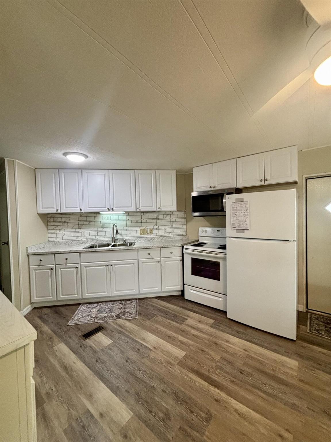 Riverfront - Residential