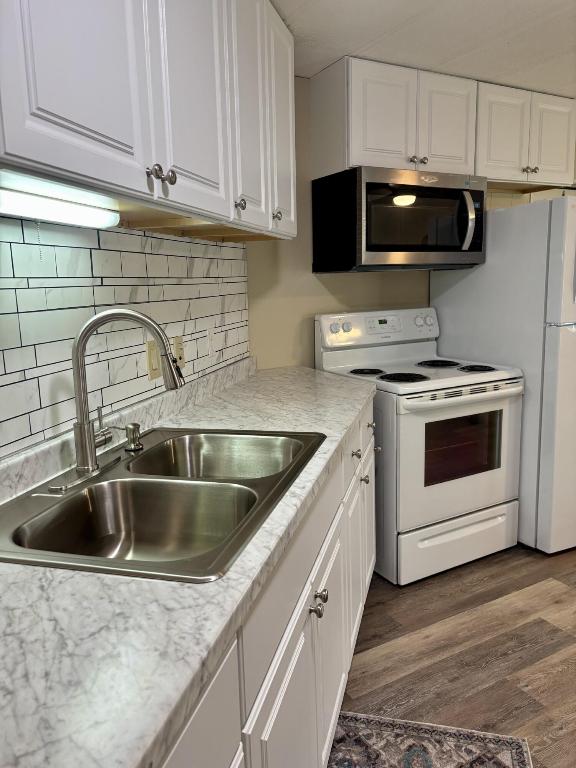 Riverfront - Residential