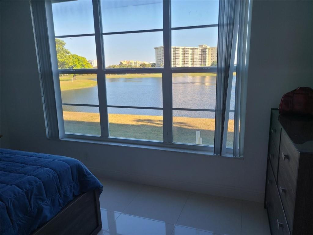 NO 49 PALM-AIRE COUNTRY CLUB - Residential
