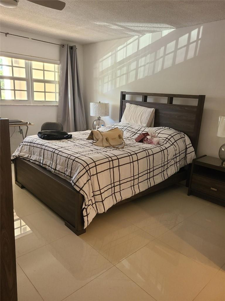 NO 49 PALM-AIRE COUNTRY CLUB - Residential