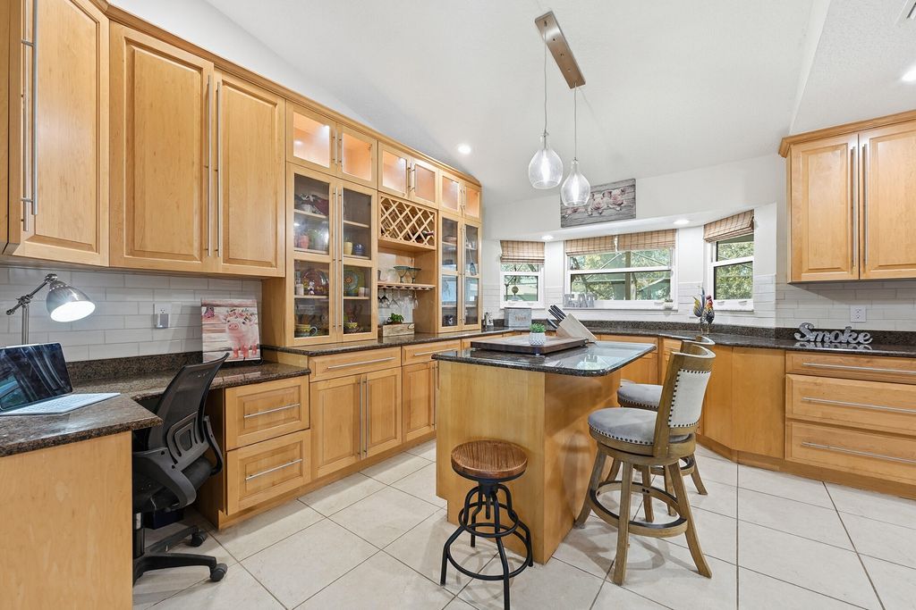 Photo of 5100 9th Street, Vero Beach, FL 32966 (MLS # B26004705)