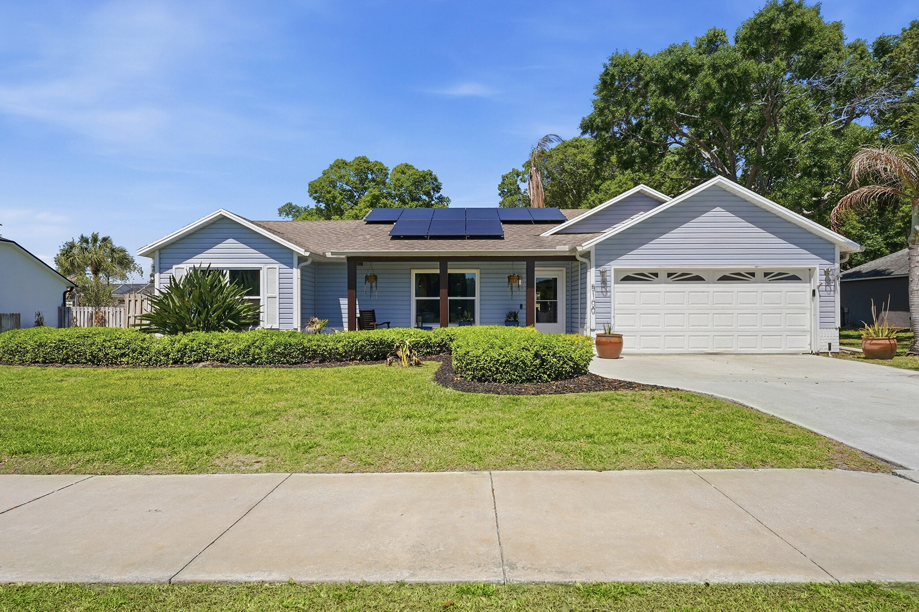 LAUREL OAKS SUBDIVISION - Residential