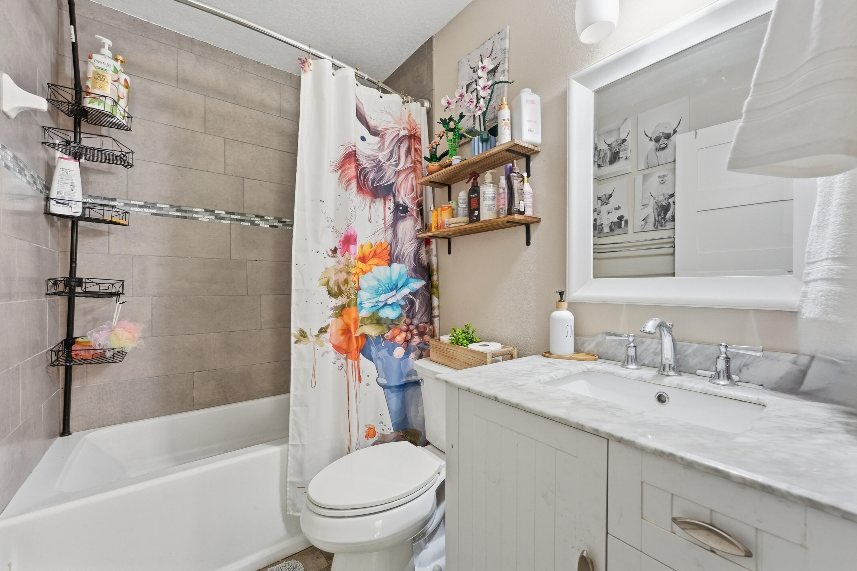 LAUREL OAKS SUBDIVISION - Residential