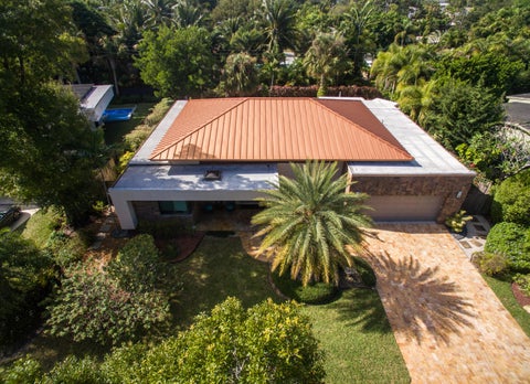 Photo of 2701 NE 2ND Avenue, Wilton Manors, FL 33334 (MLS # B26090477)