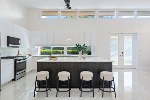 Tiny photo for 2701 NE 2ND Avenue, Wilton Manors, FL 33334 (MLS # B26090477)