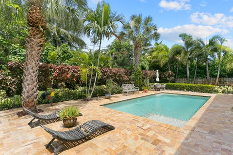 Tiny photo for 2701 NE 2ND Avenue, Wilton Manors, FL 33334 (MLS # B26090477)
