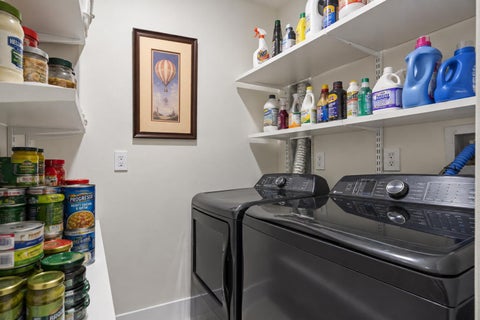 Tiny photo for 2701 NE 2ND Avenue, Wilton Manors, FL 33334 (MLS # B26090477)