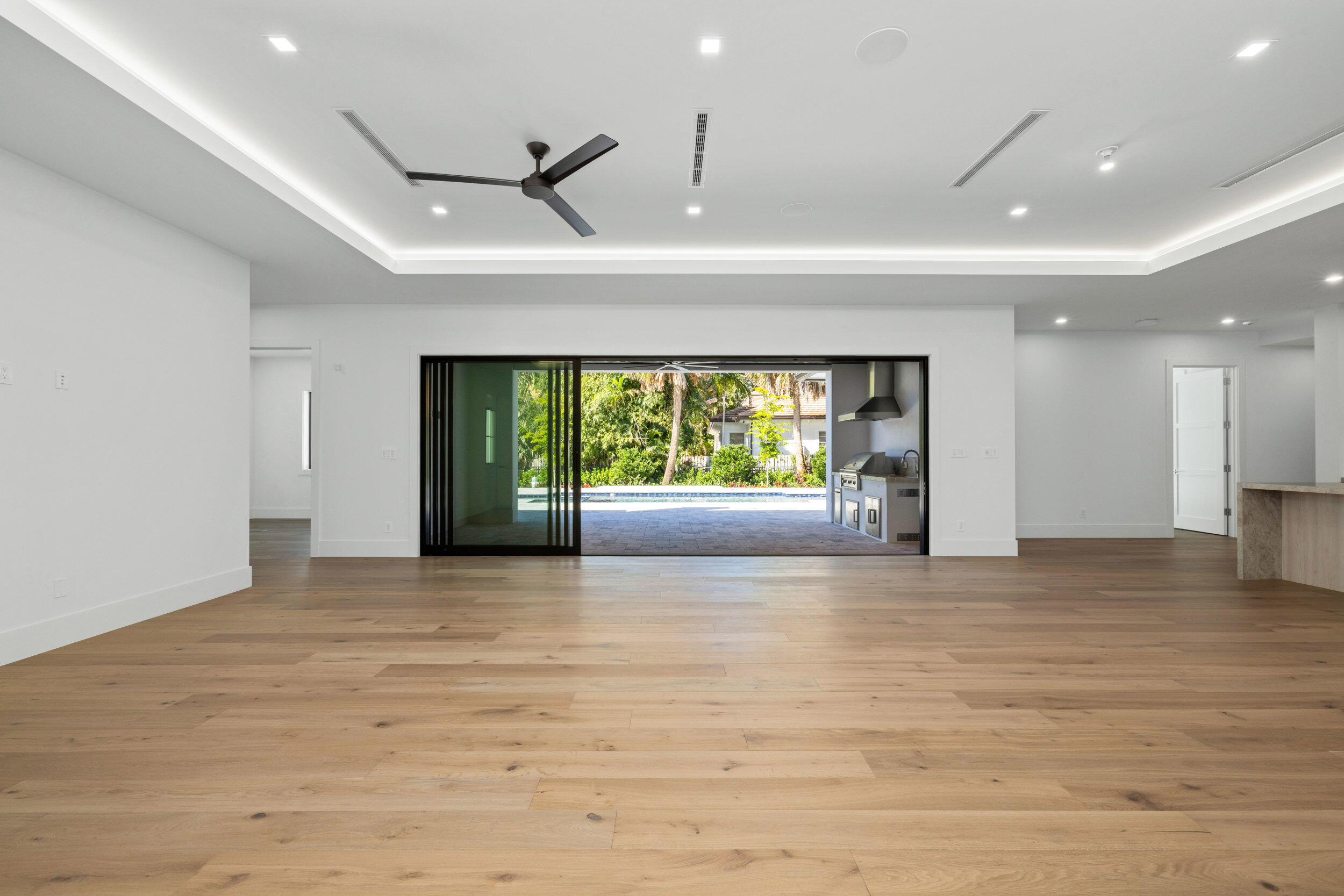 HIDDEN KEY - Residential