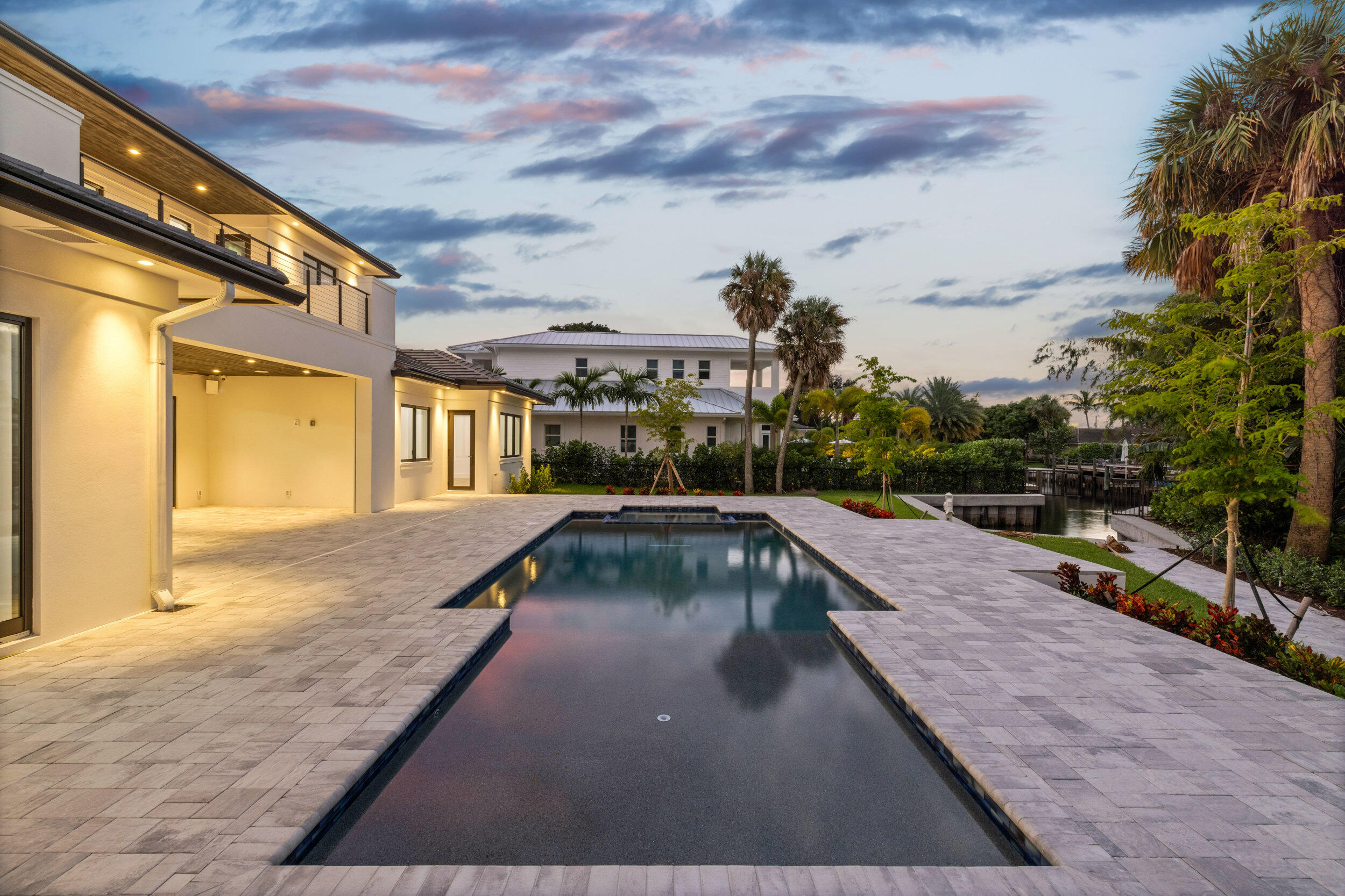 HIDDEN KEY - Residential