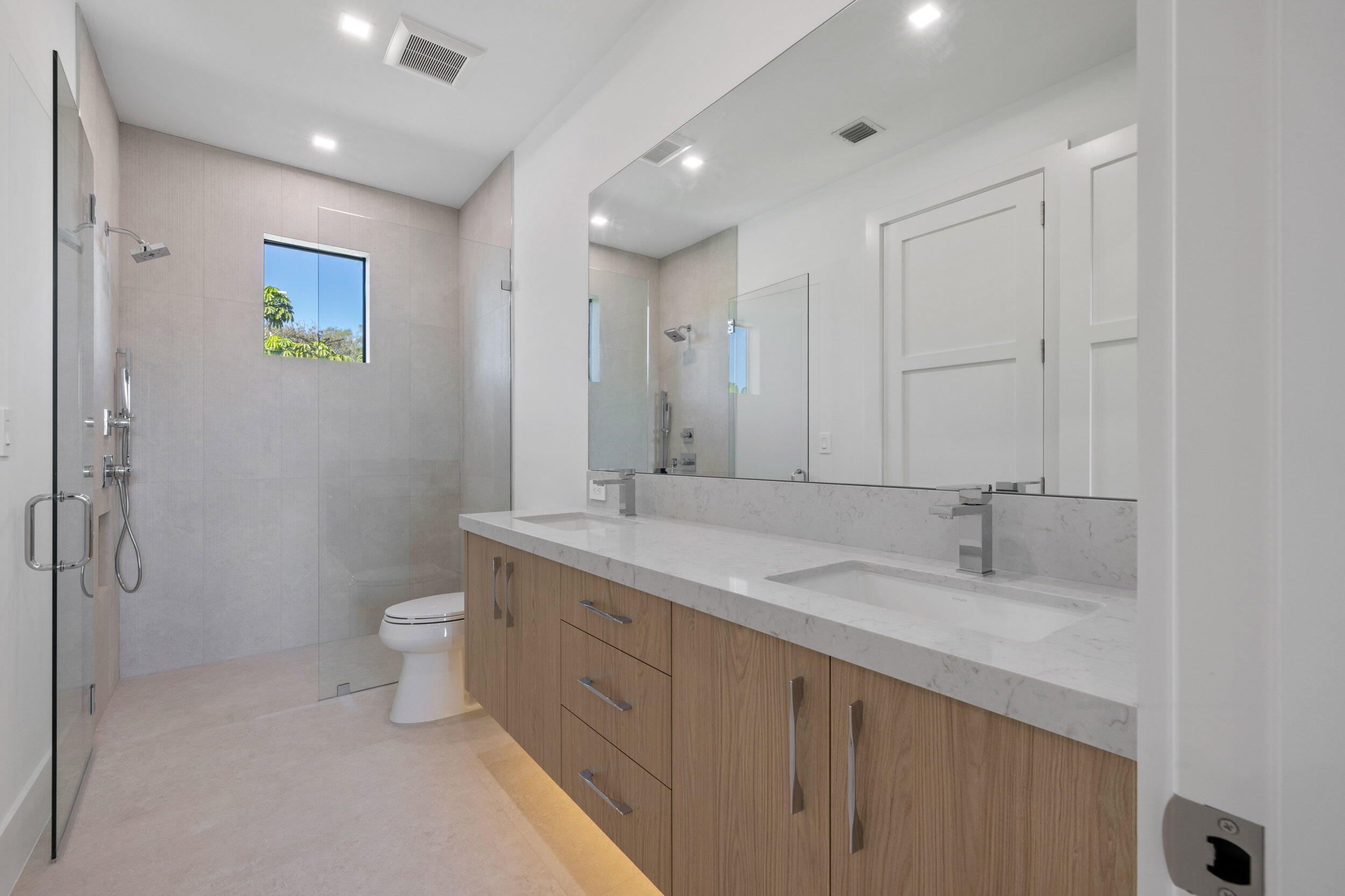 HIDDEN KEY - Residential