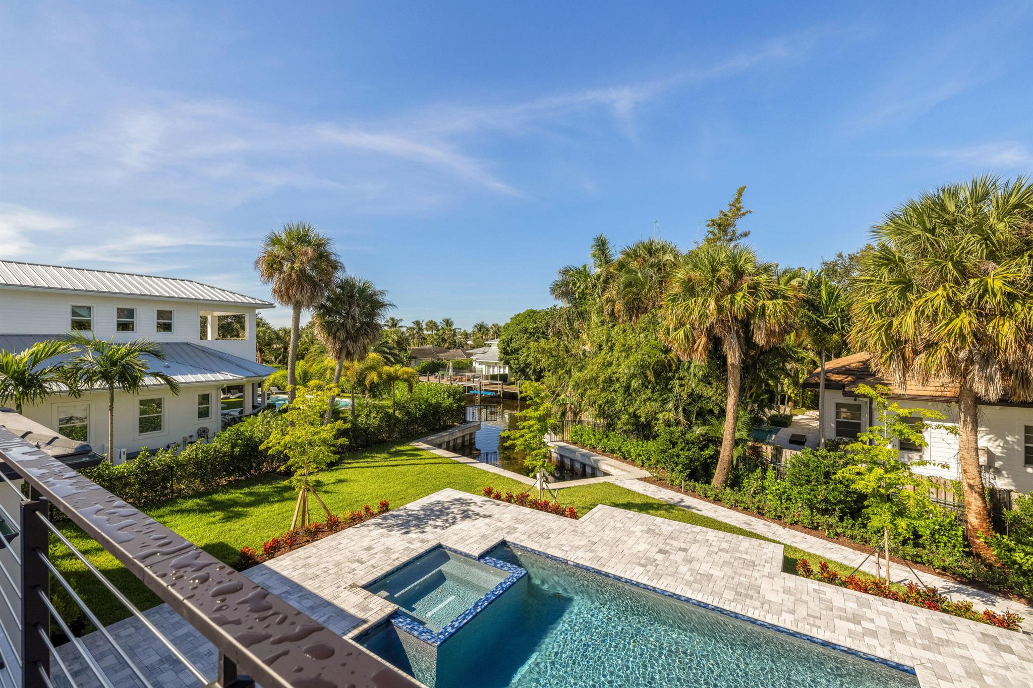 HIDDEN KEY - Residential