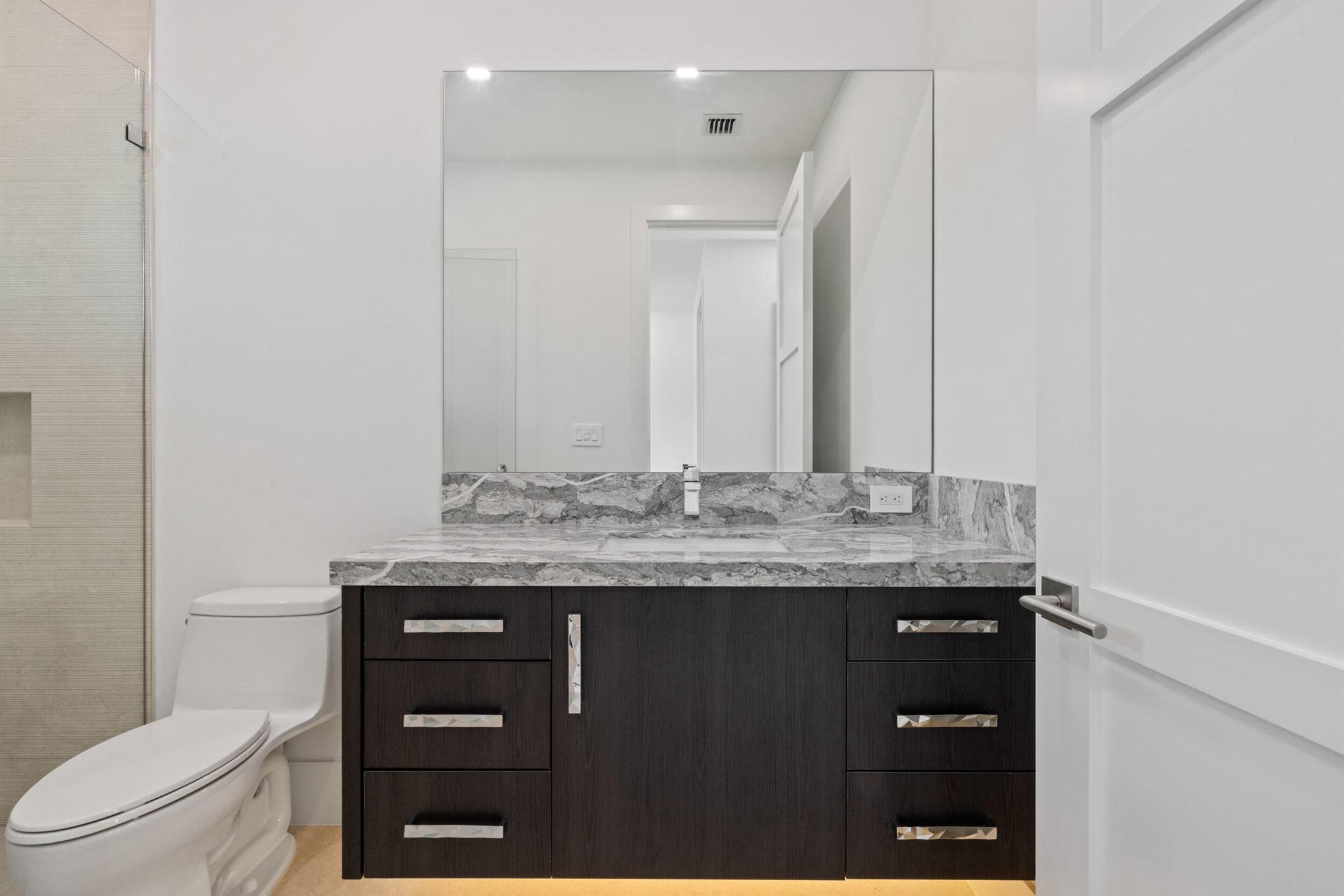 HIDDEN KEY - Residential