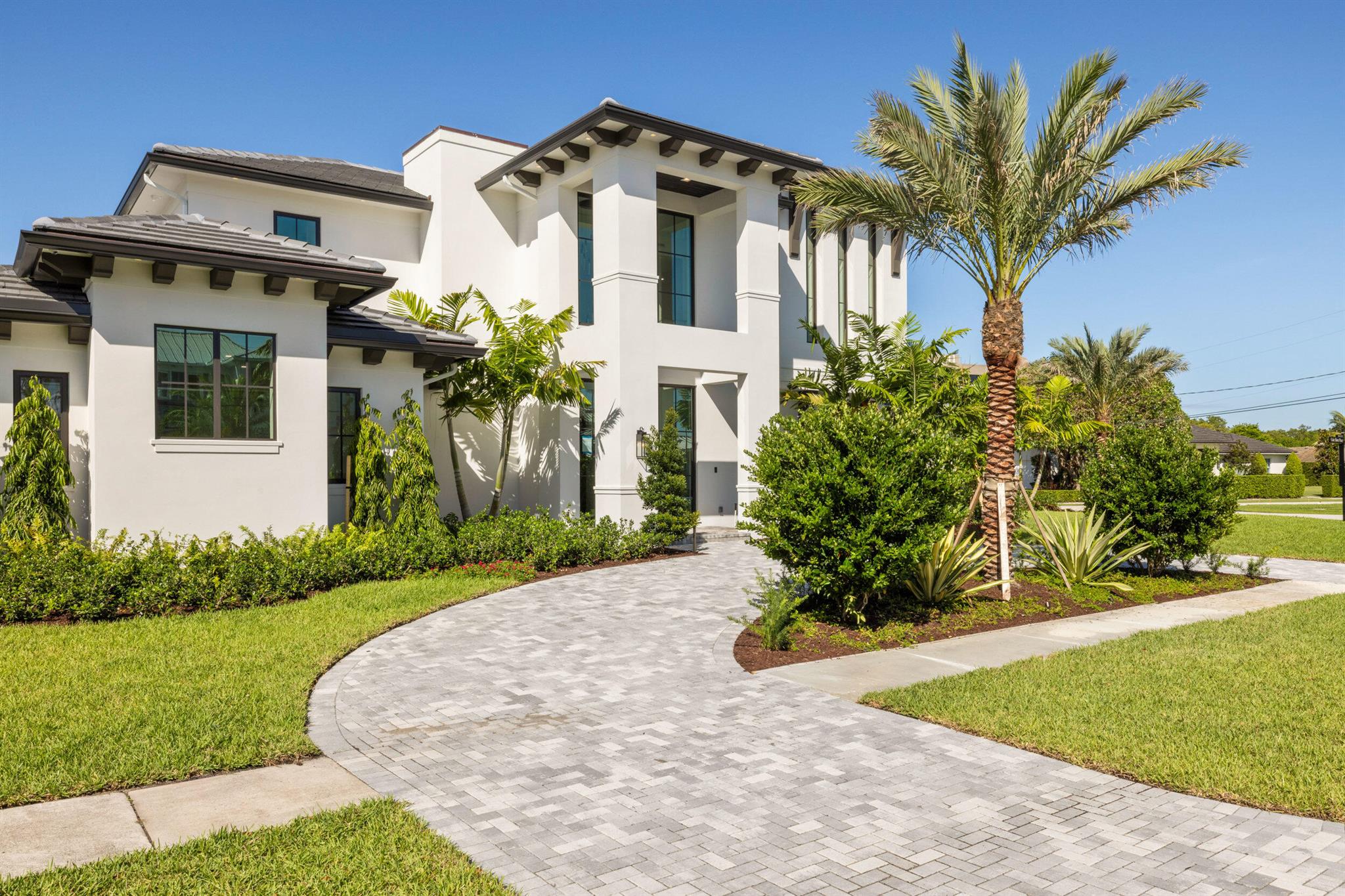 HIDDEN KEY - Residential