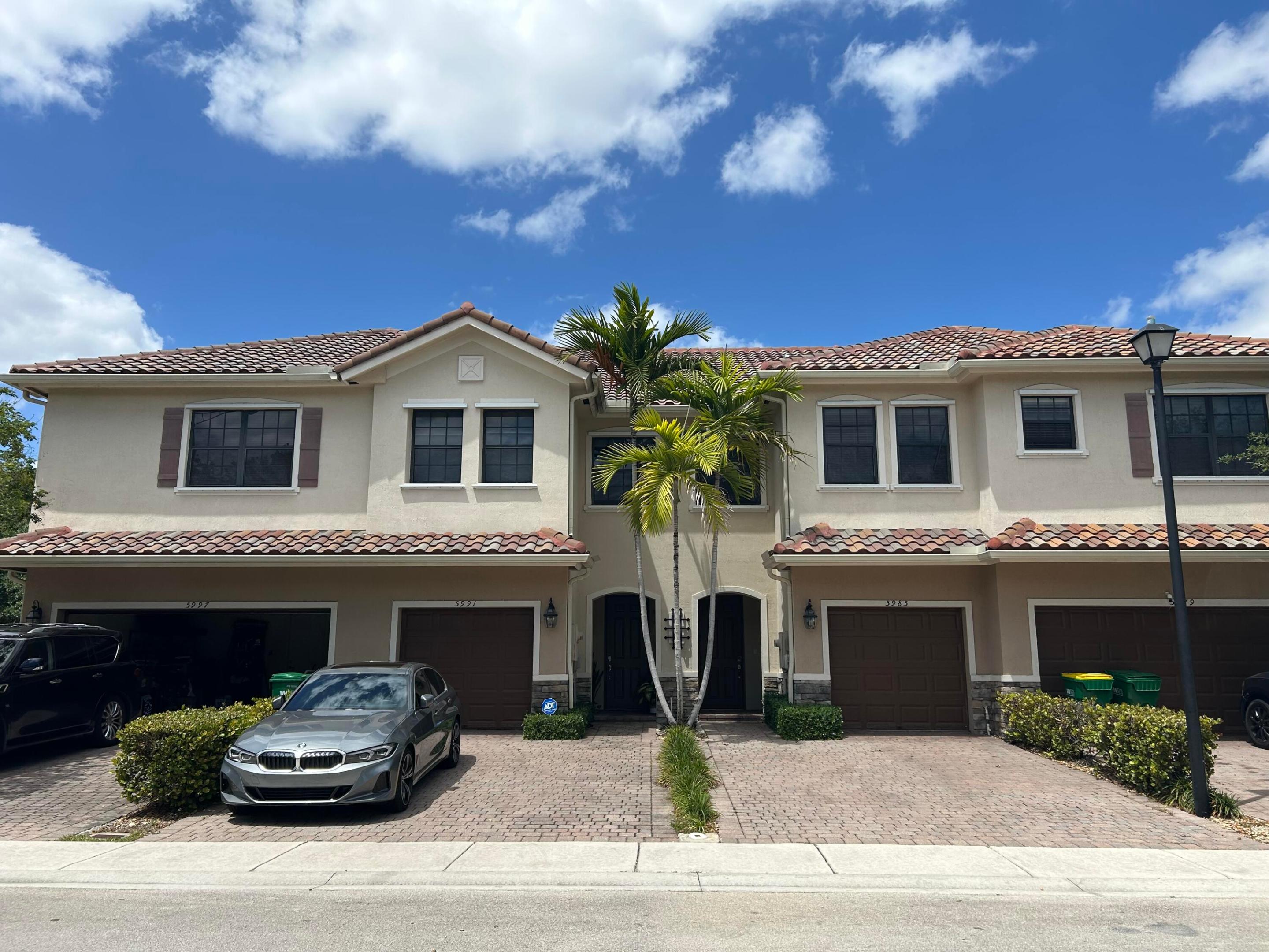 CHELSEA PLACE - Residential