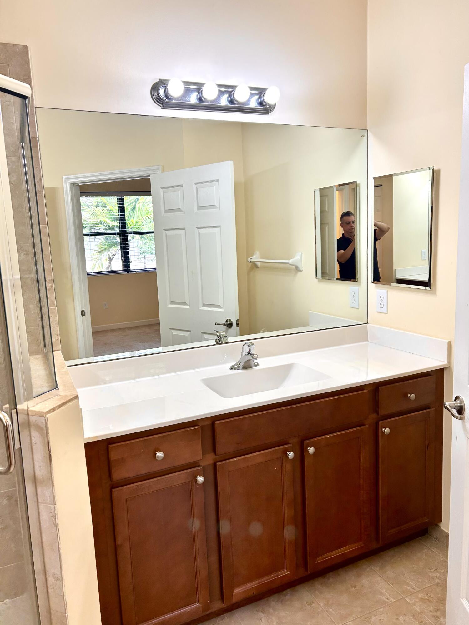 CHELSEA PLACE - Residential