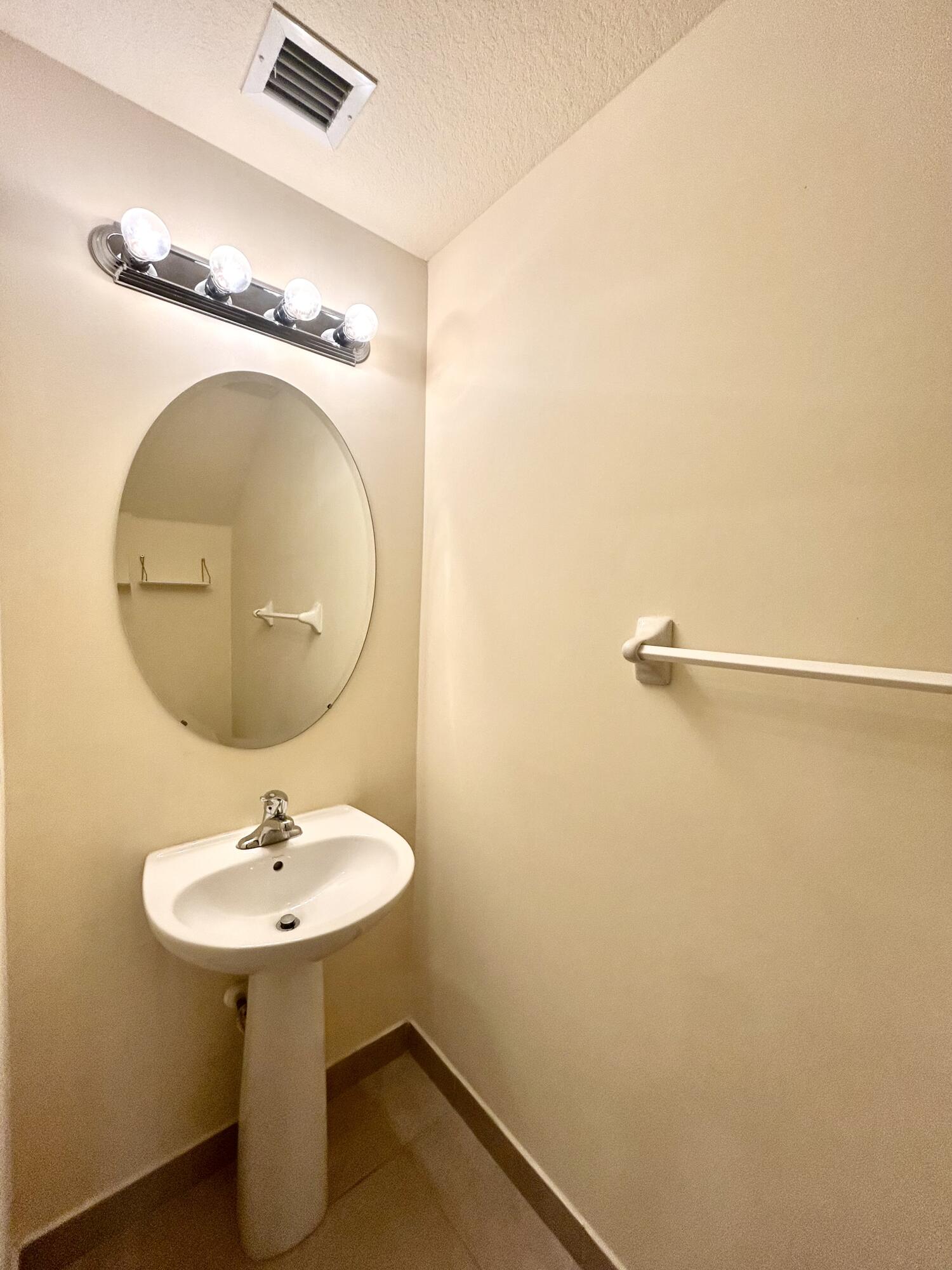 CHELSEA PLACE - Residential