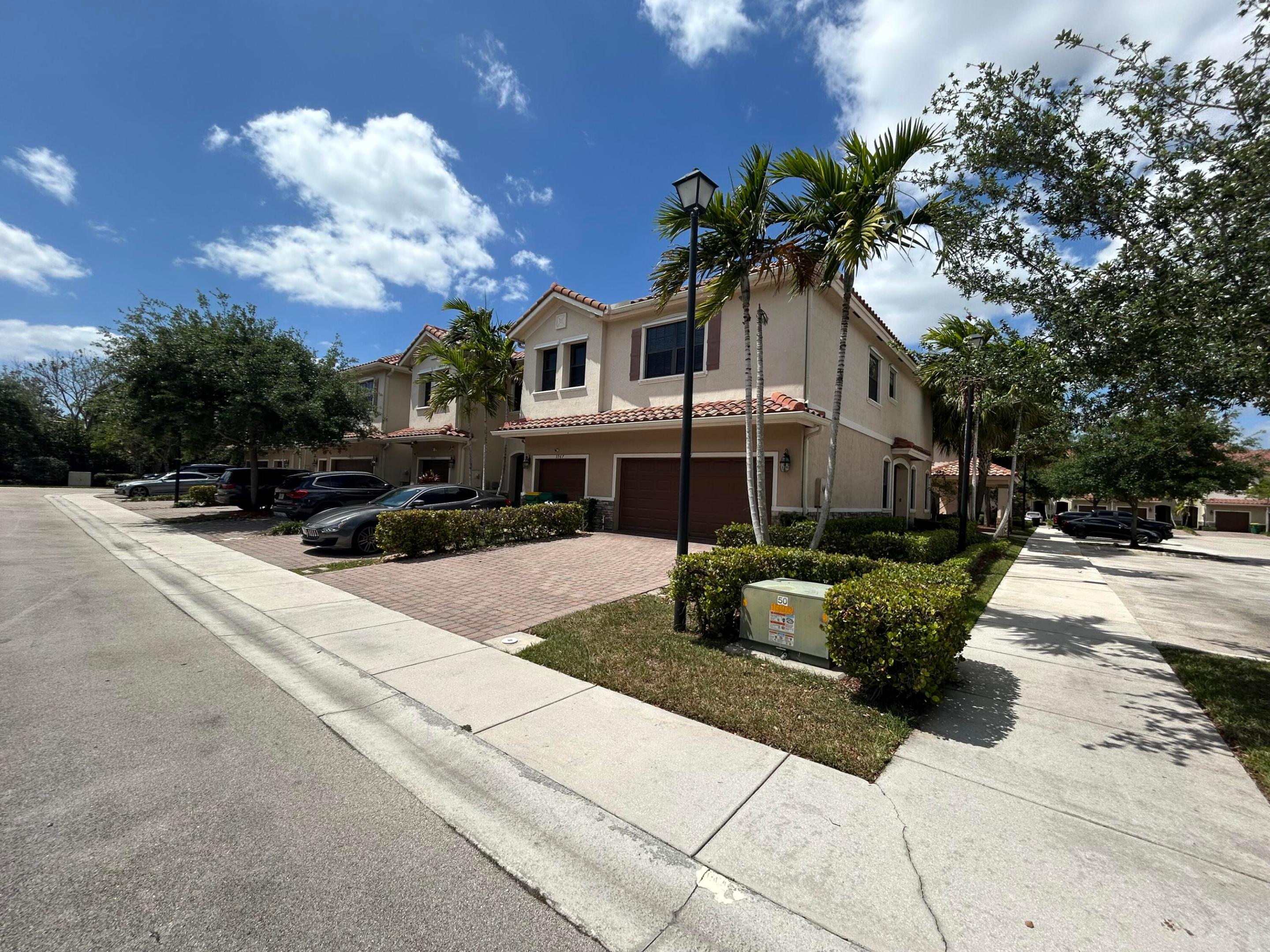 CHELSEA PLACE - Residential