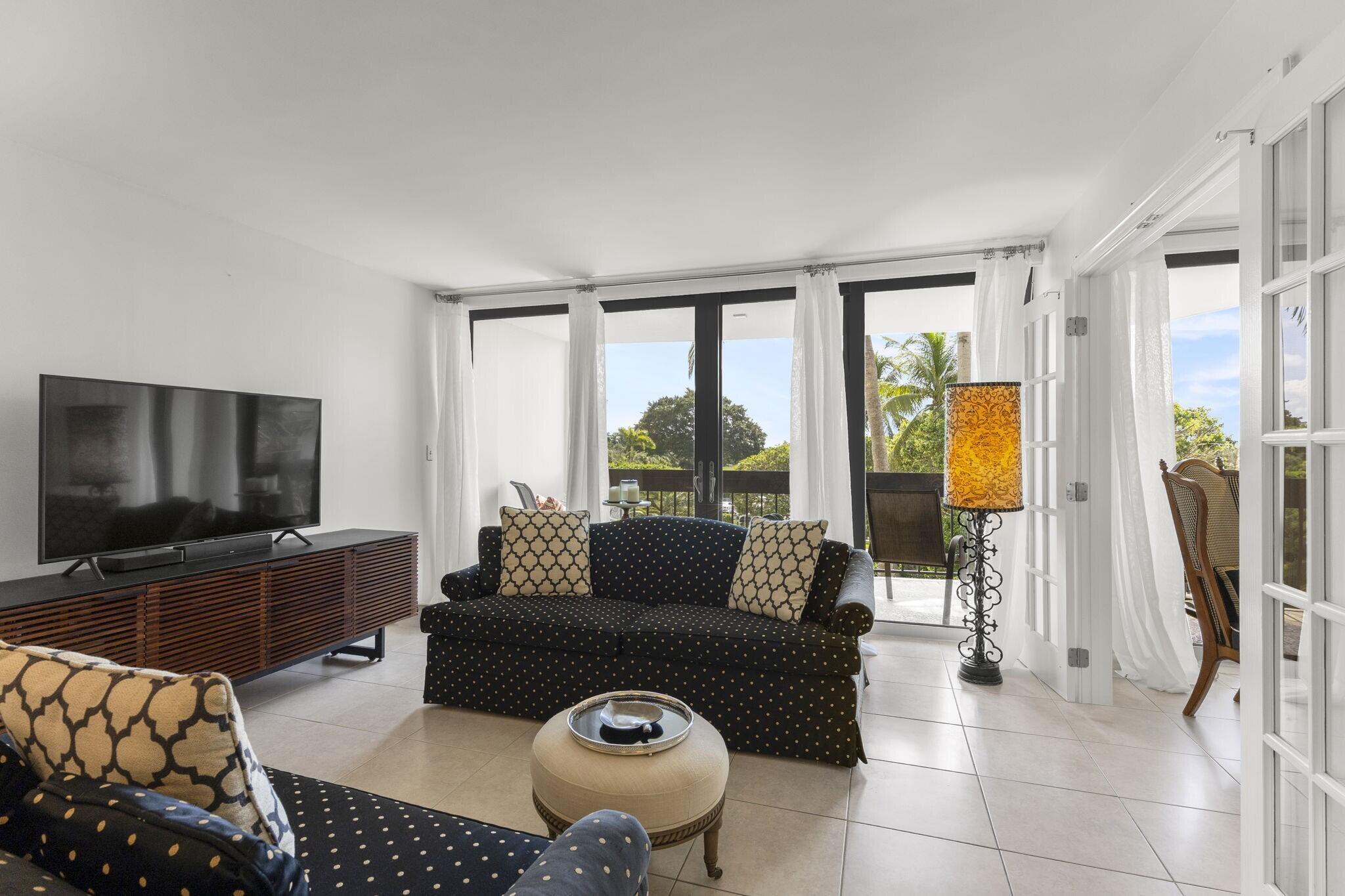 LANDS OF THE PRESIDENT CO - Residential Lease