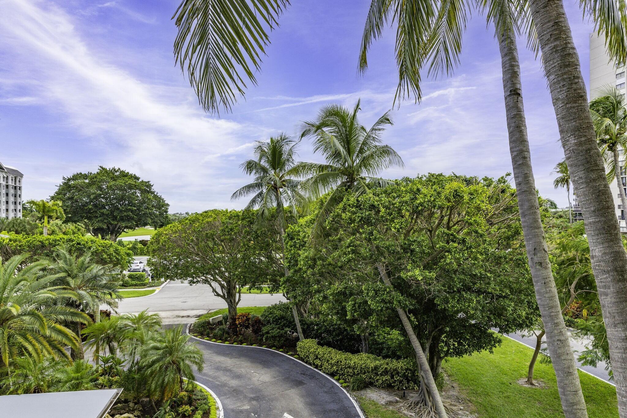 LANDS OF THE PRESIDENT CO - Residential Lease