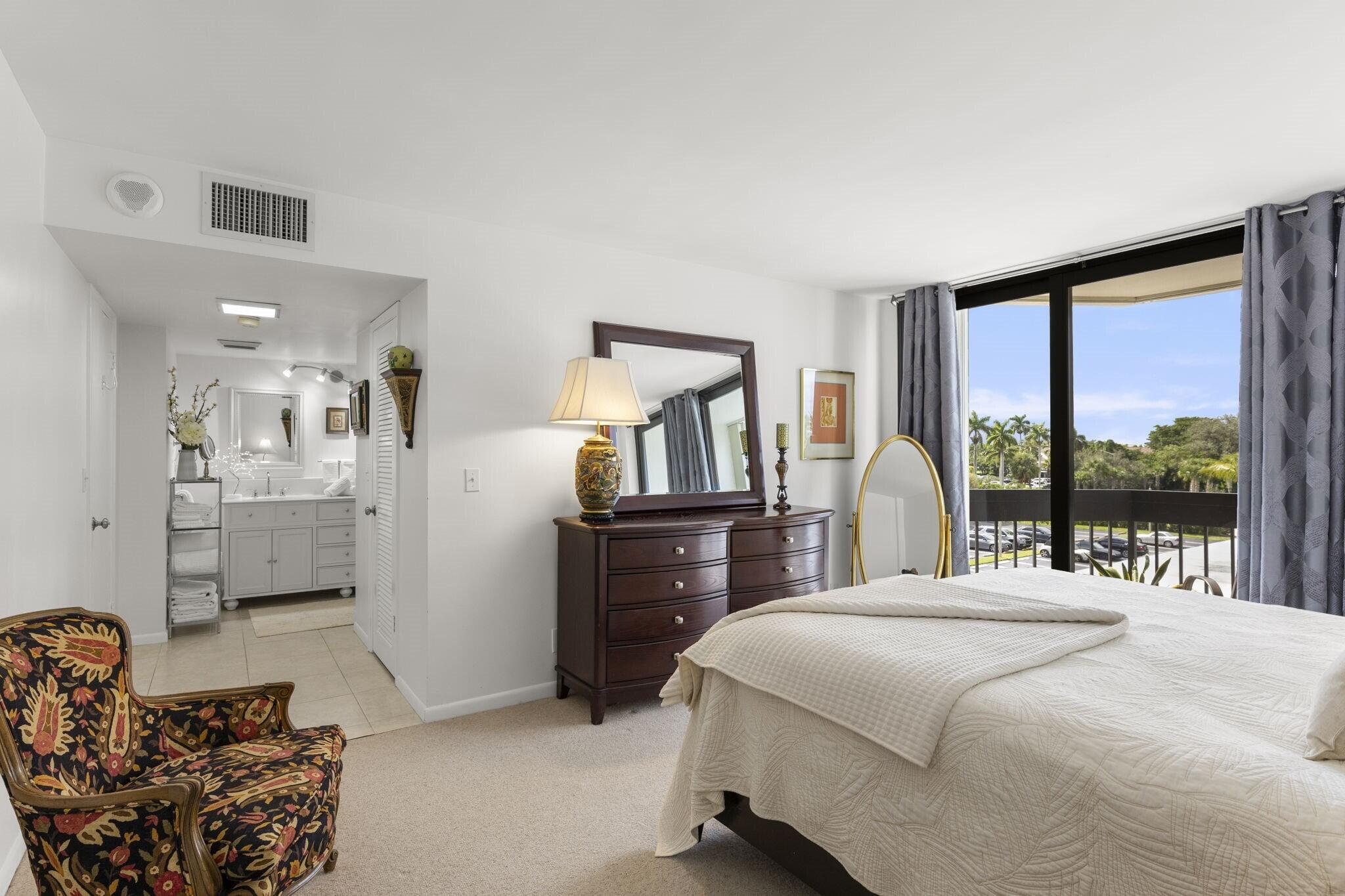 LANDS OF THE PRESIDENT CO - Residential Lease