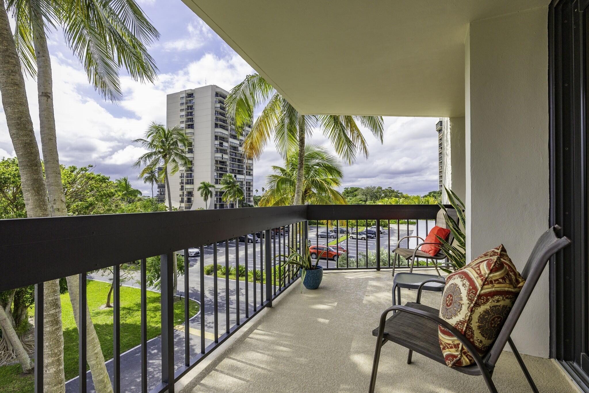 LANDS OF THE PRESIDENT CO - Residential Lease