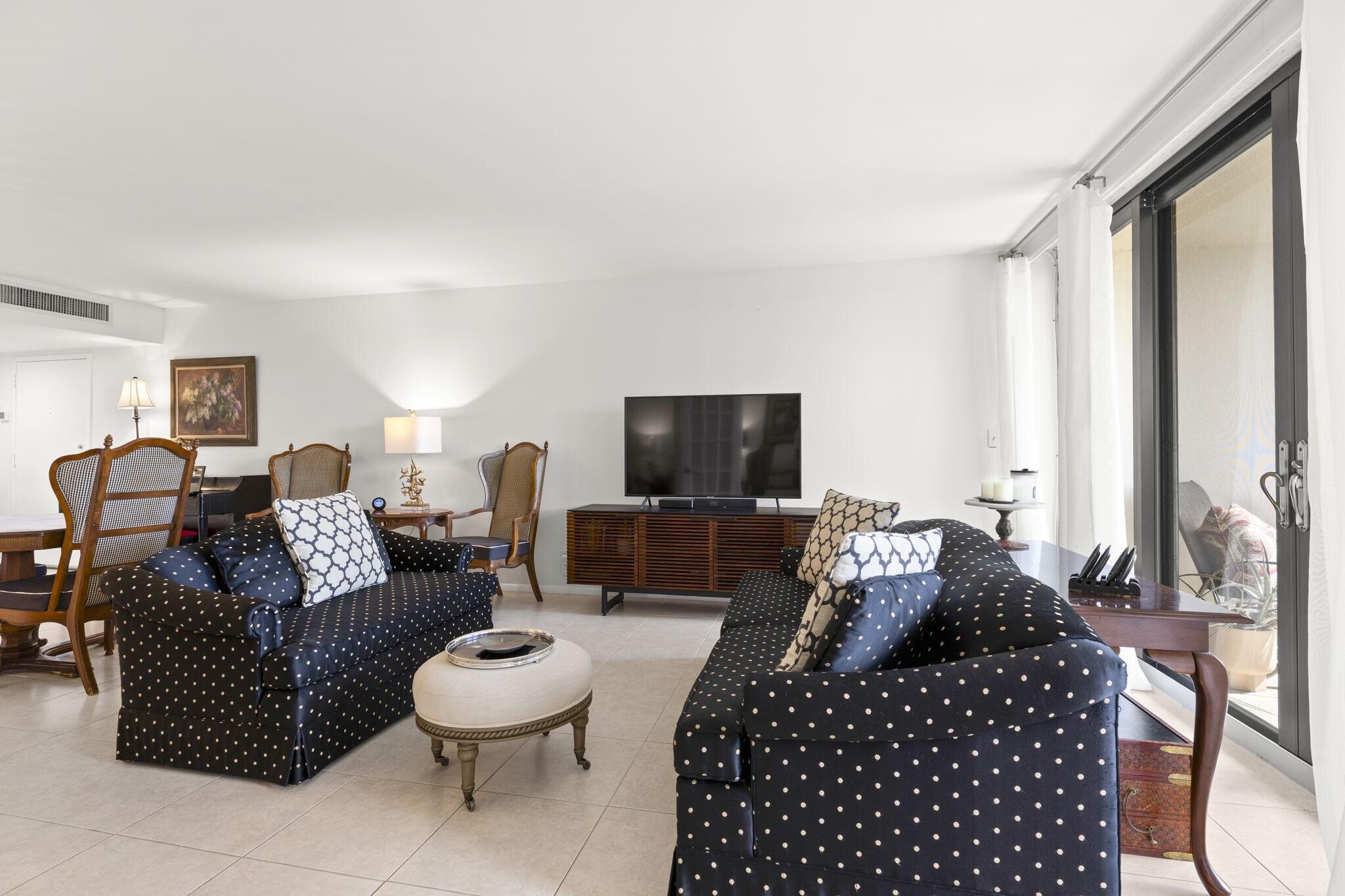 LANDS OF THE PRESIDENT CO - Residential Lease