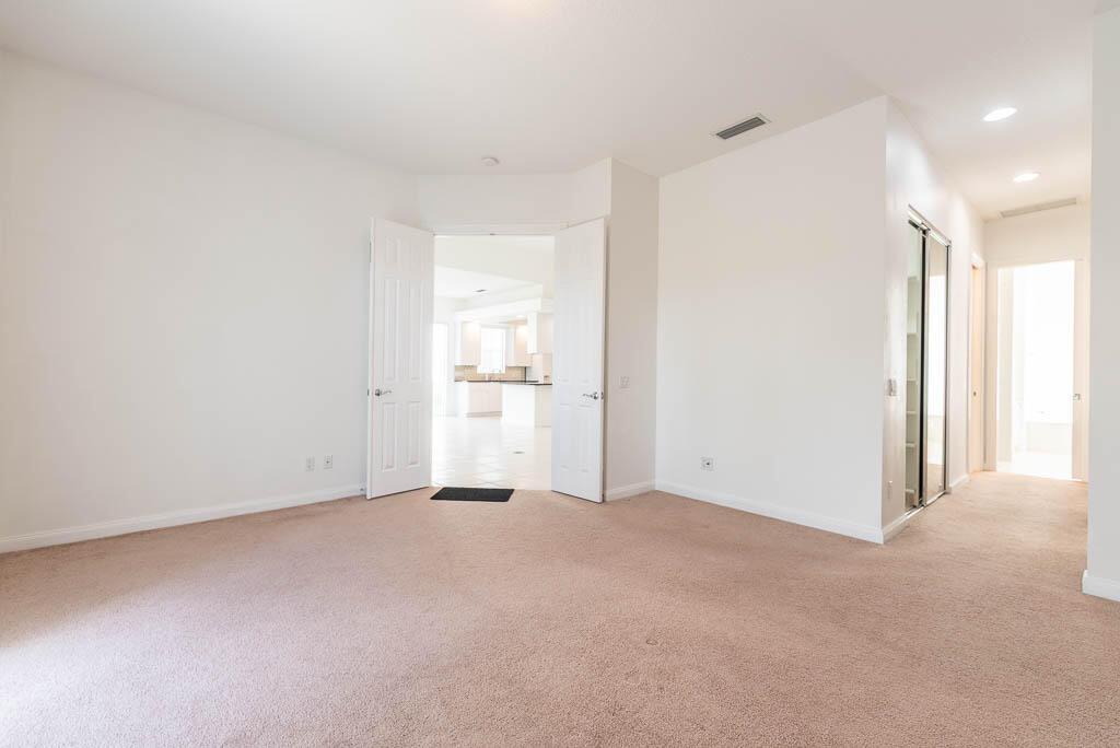 VILLAGEWALK OF WELLINGTON - Residential Lease