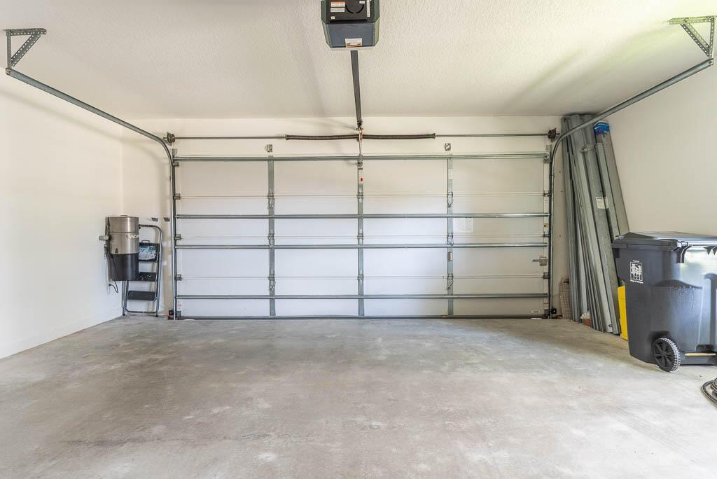 VILLAGEWALK OF WELLINGTON - Residential Lease