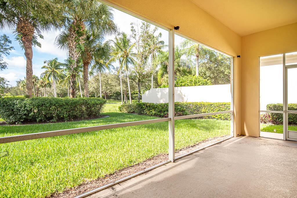 VILLAGEWALK OF WELLINGTON - Residential Lease