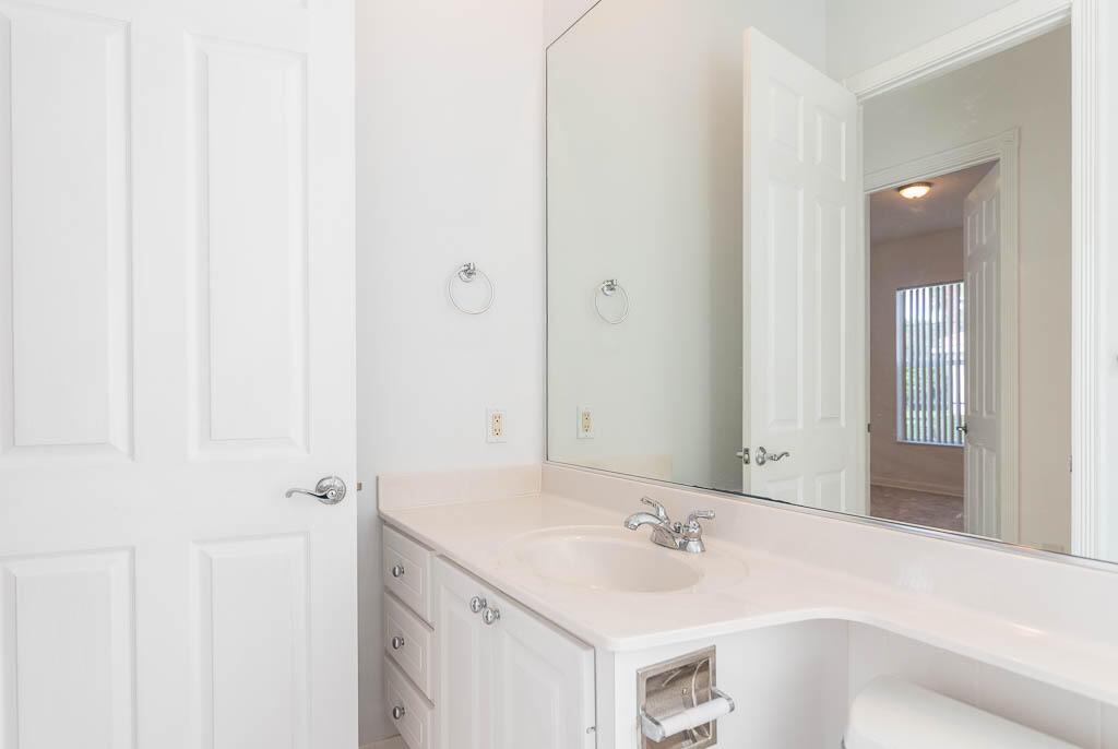 VILLAGEWALK OF WELLINGTON - Residential Lease