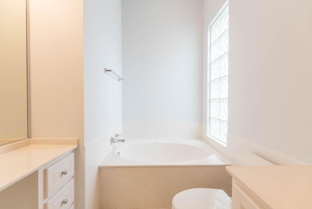 VILLAGEWALK OF WELLINGTON - Residential Lease