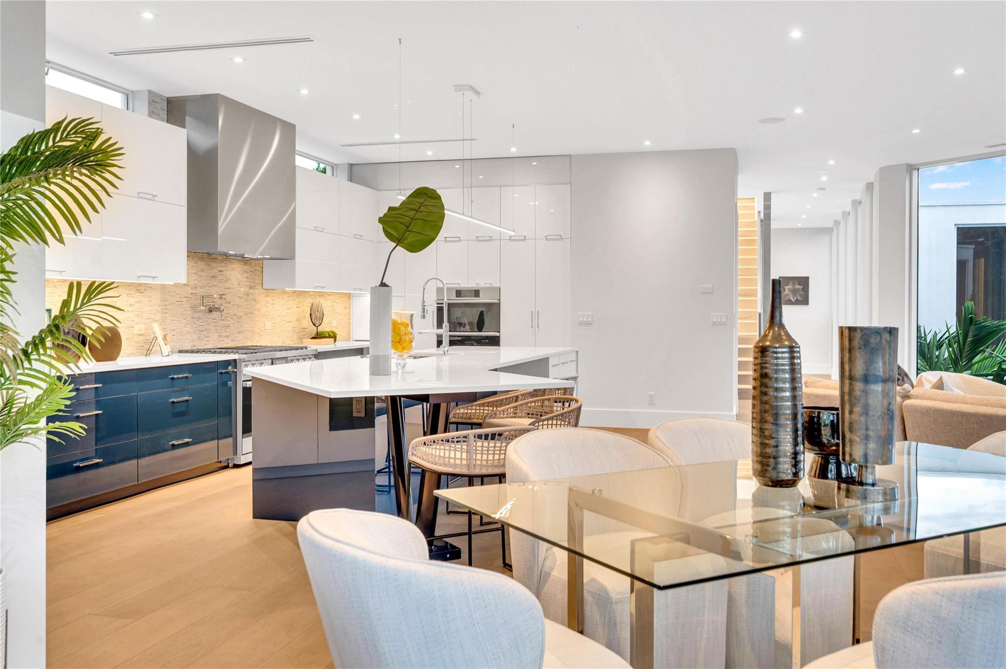 Lauderdale Beach 4-2 B - Residential