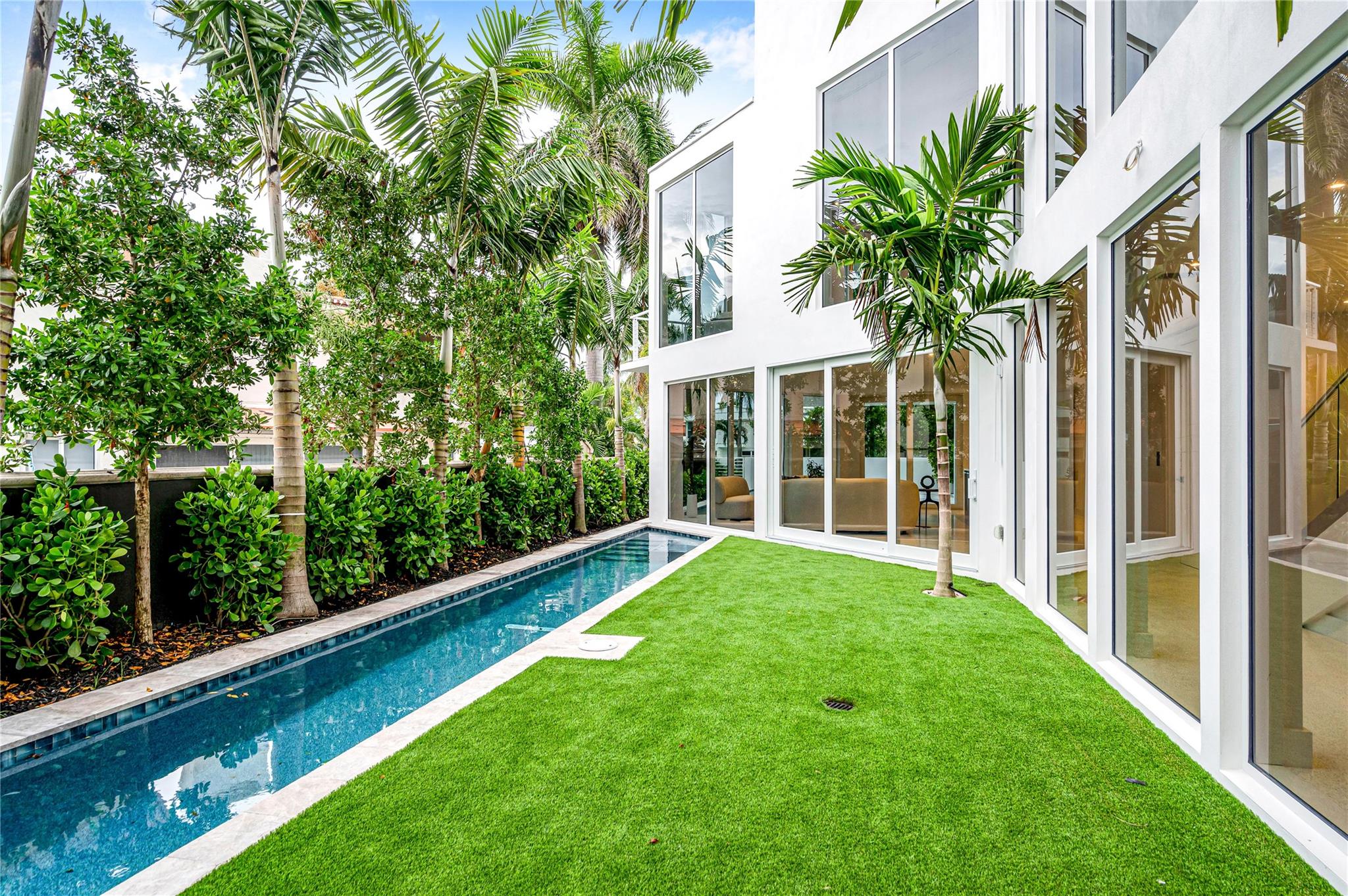 Lauderdale Beach 4-2 B - Residential