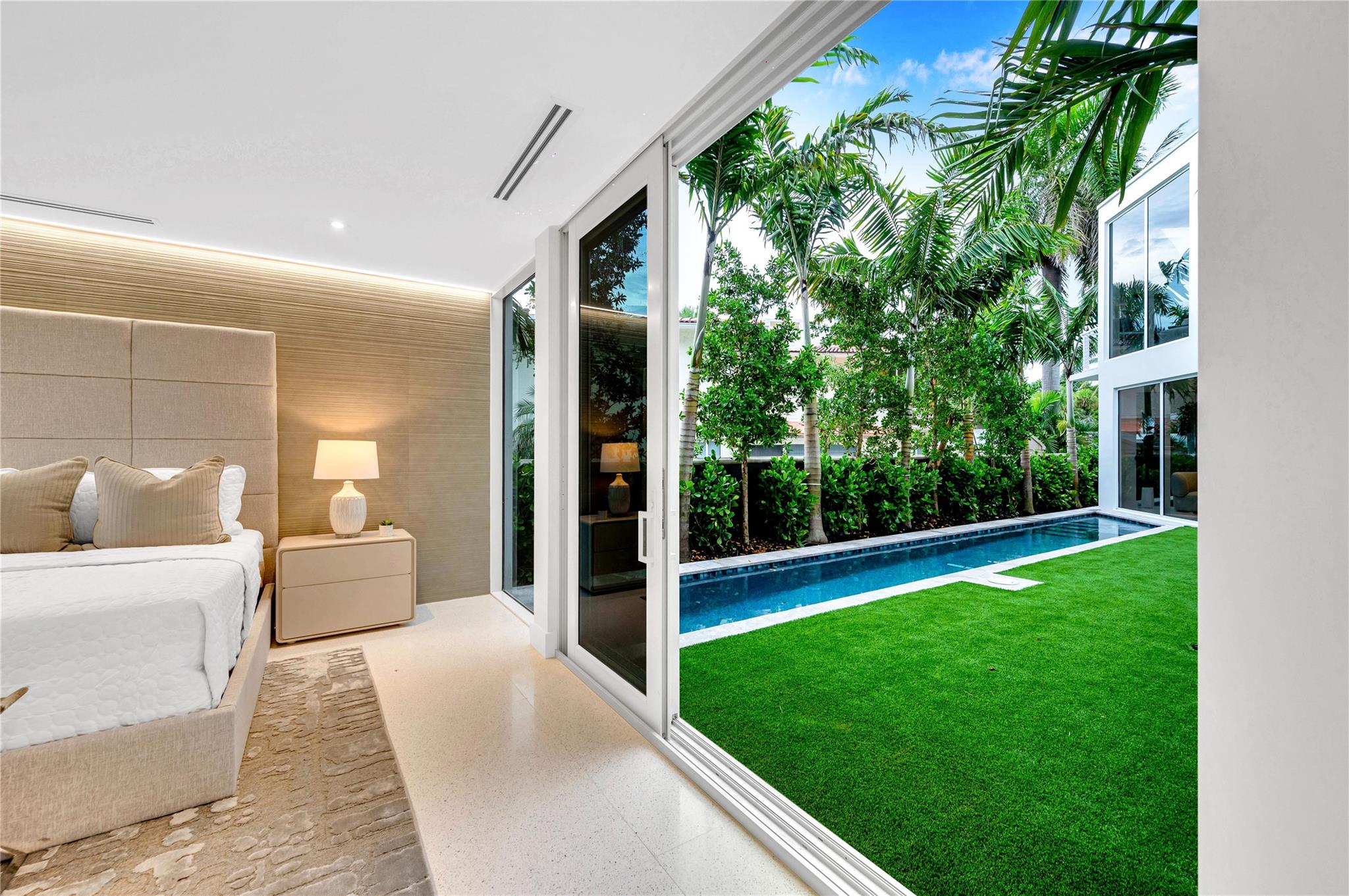 Lauderdale Beach 4-2 B - Residential