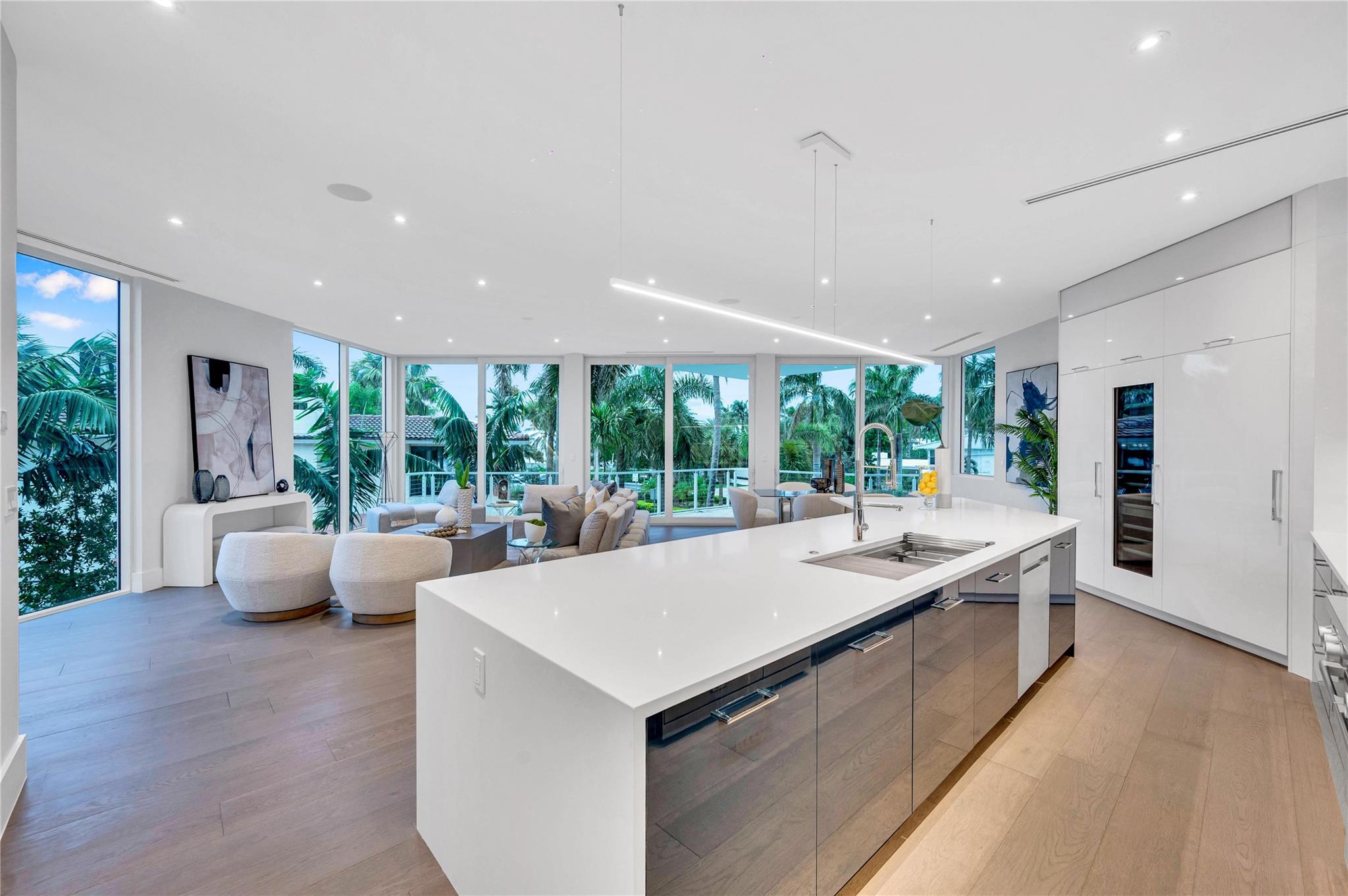 Lauderdale Beach 4-2 B - Residential