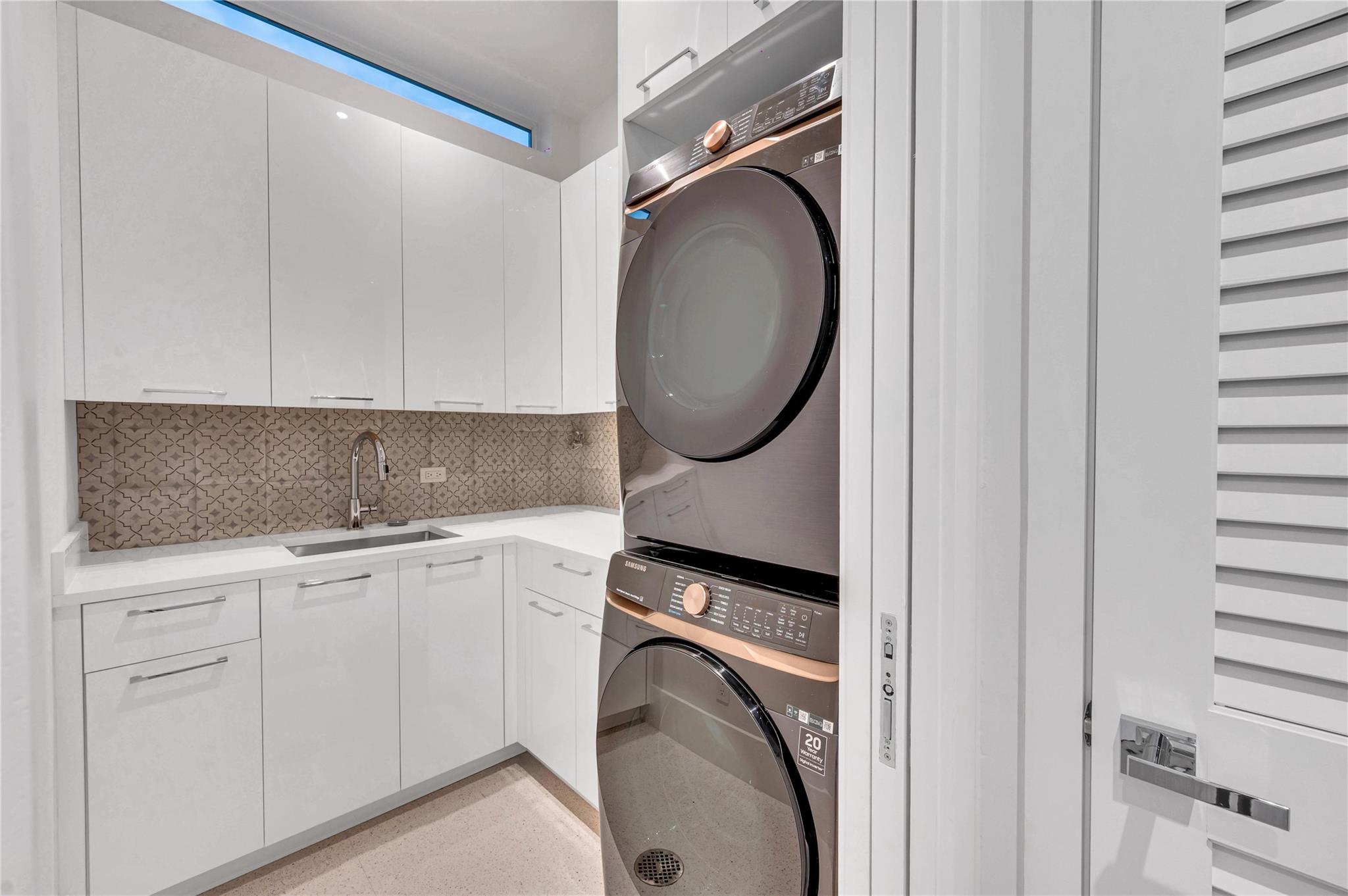 Lauderdale Beach 4-2 B - Residential