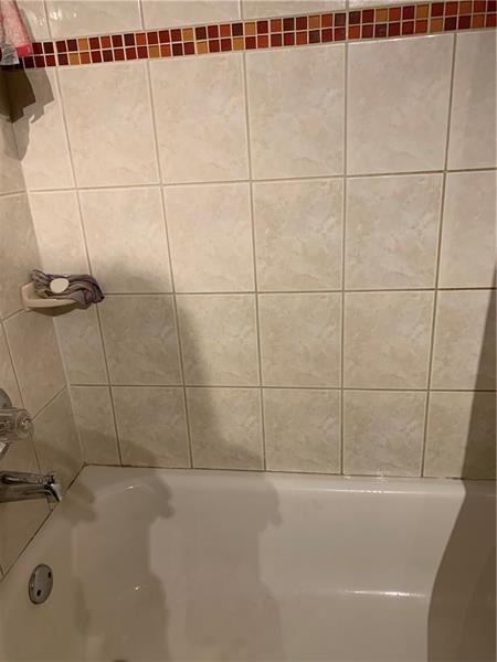 WIMBLEDON TOWNHOUSE II- - Residential