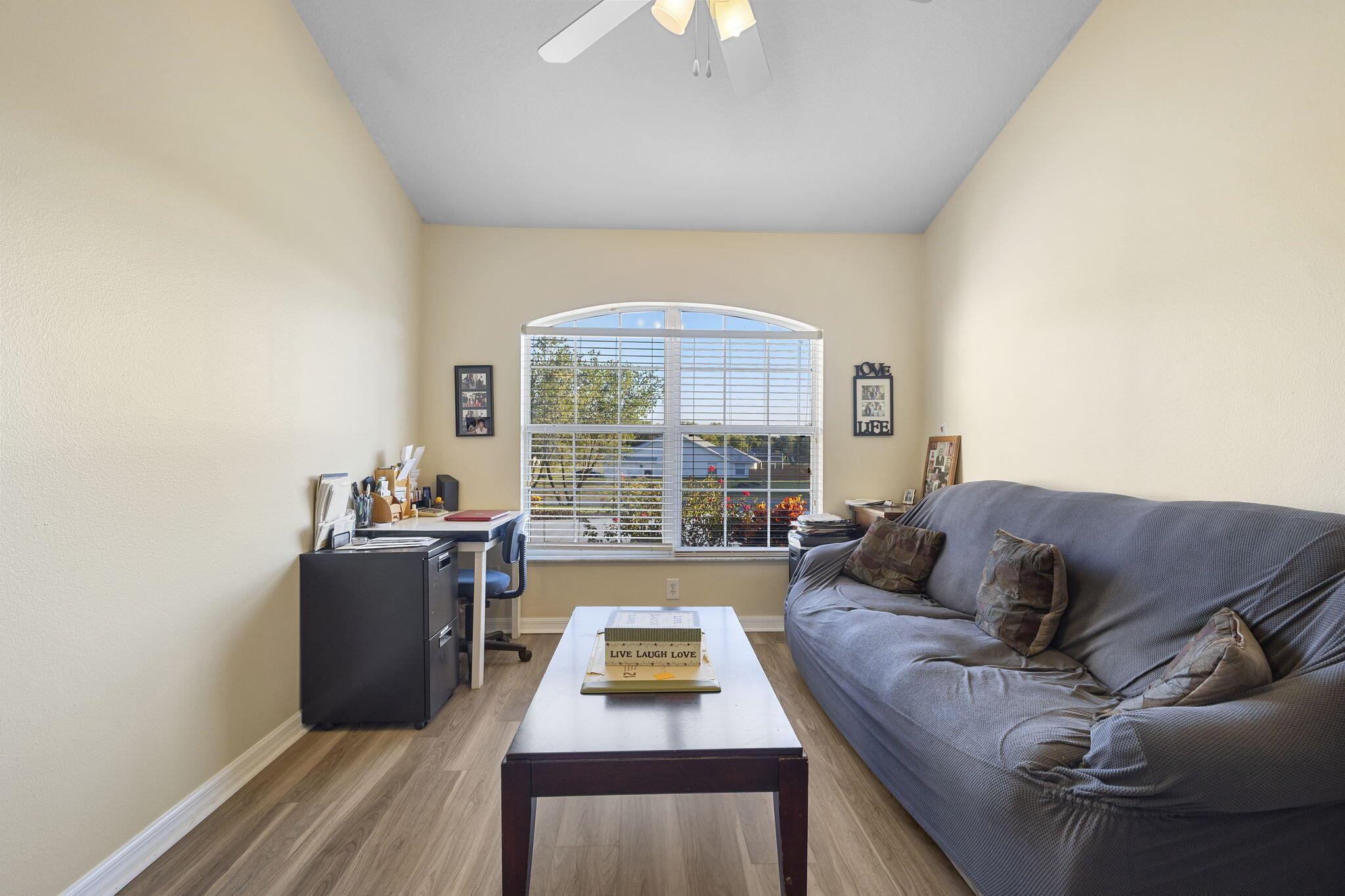 MAJESTIC OAKS SECOND ADDI - Residential