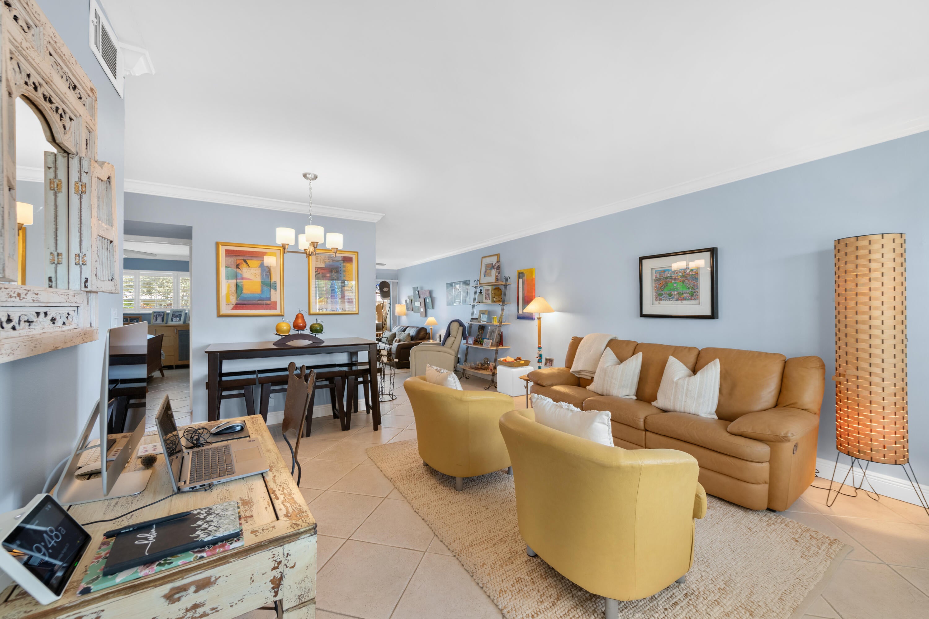 535 HENDRICKS Isle 106