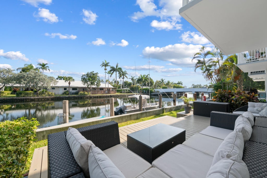Photo of 535 HENDRICKS Isle #106, Fort Lauderdale, FL 33301 (MLS # B26070501)