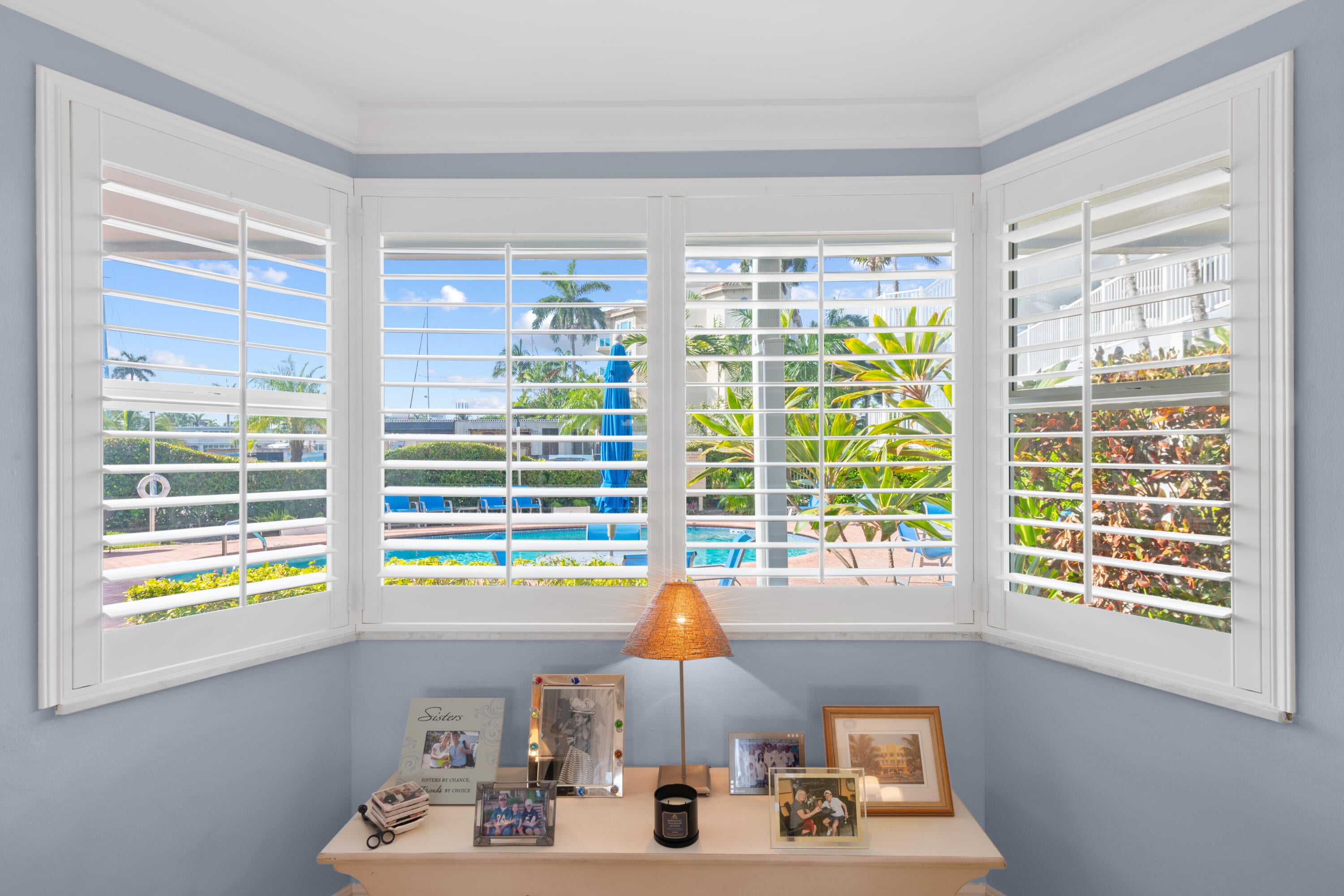 535 HENDRICKS Isle 106