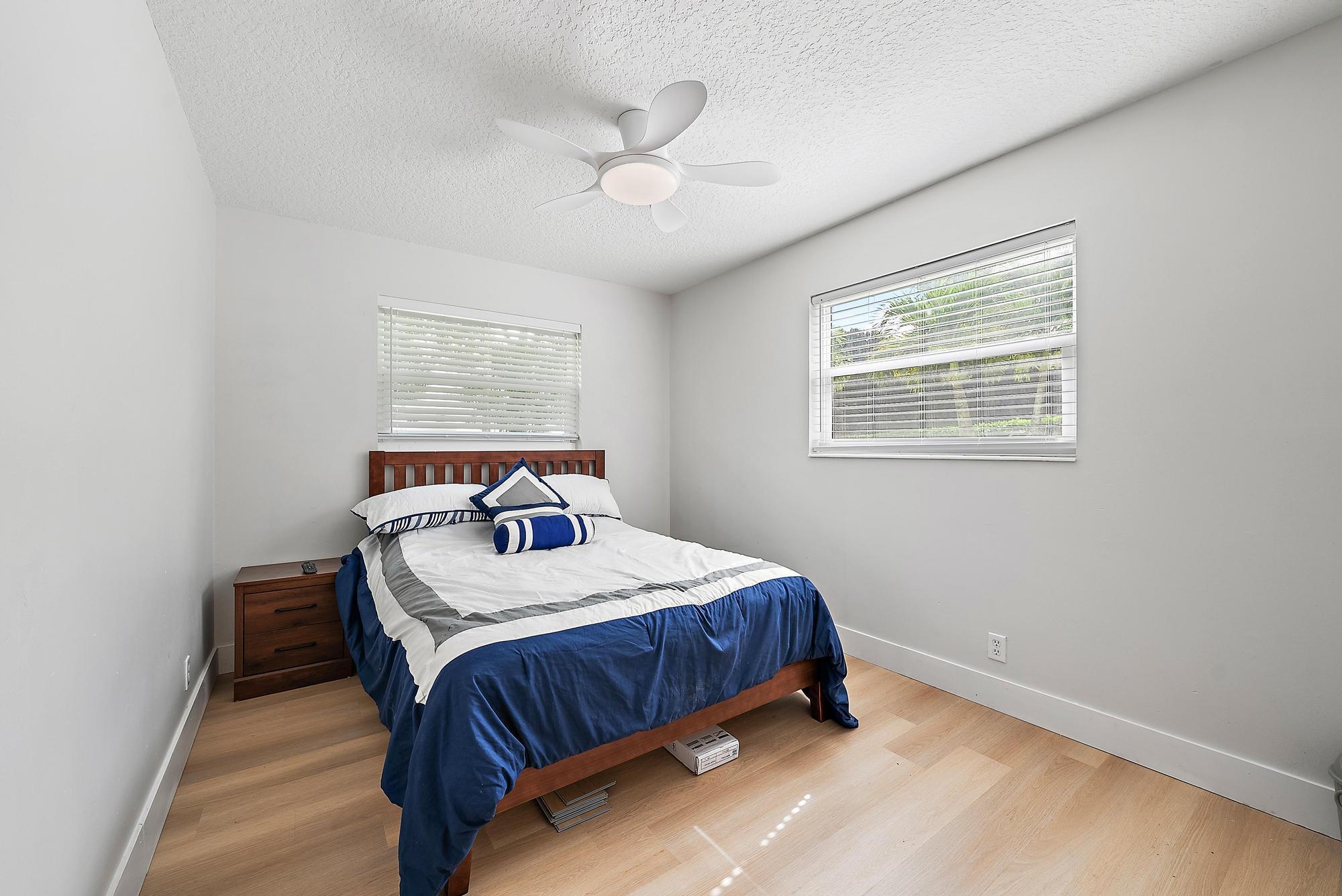 LOXAHATCHEE GROVES - Residential Lease