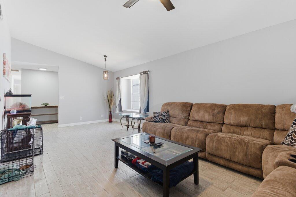 VICTORIA WOODS 2 - Residential