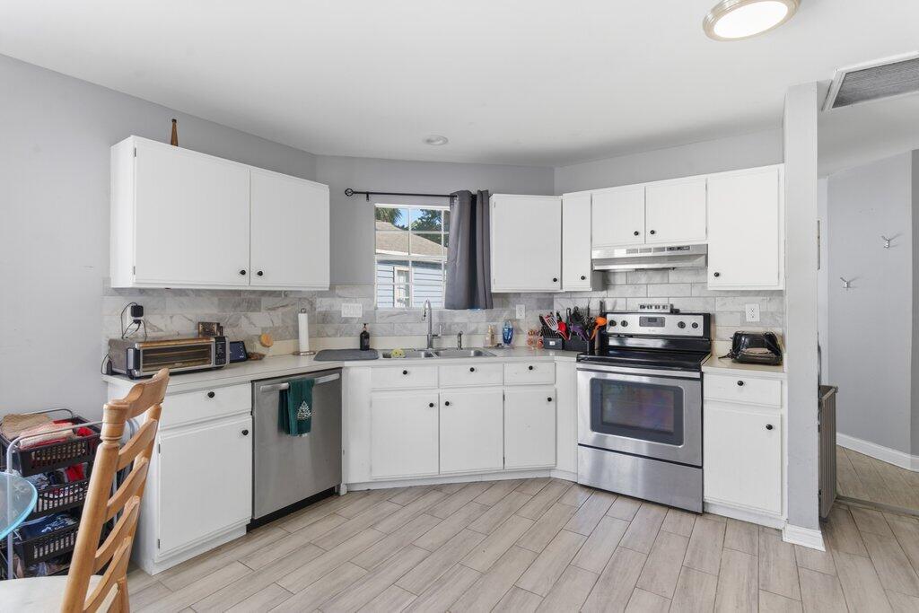 VICTORIA WOODS 2 - Residential