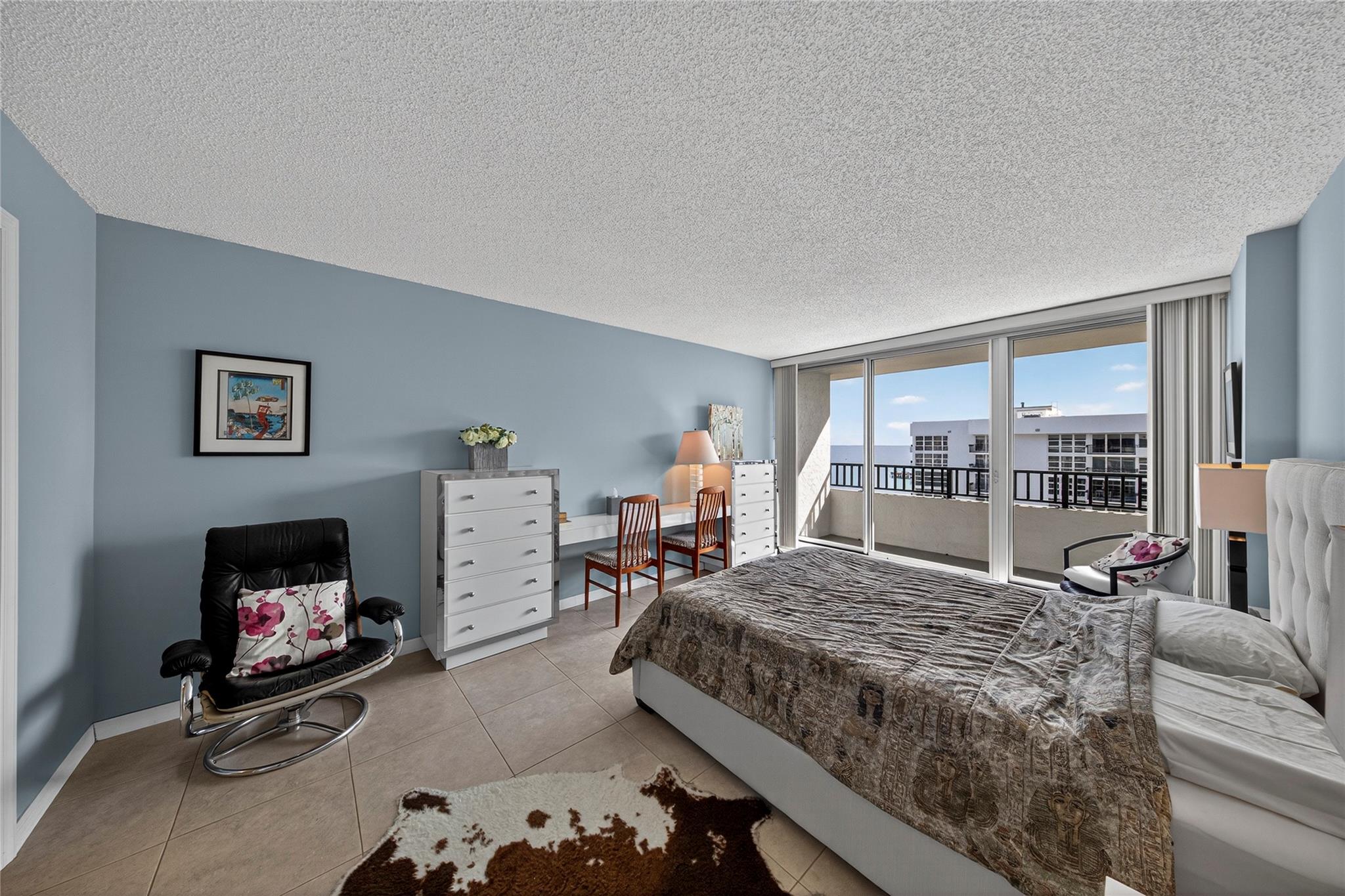 Silver Thatch - Residential Lease