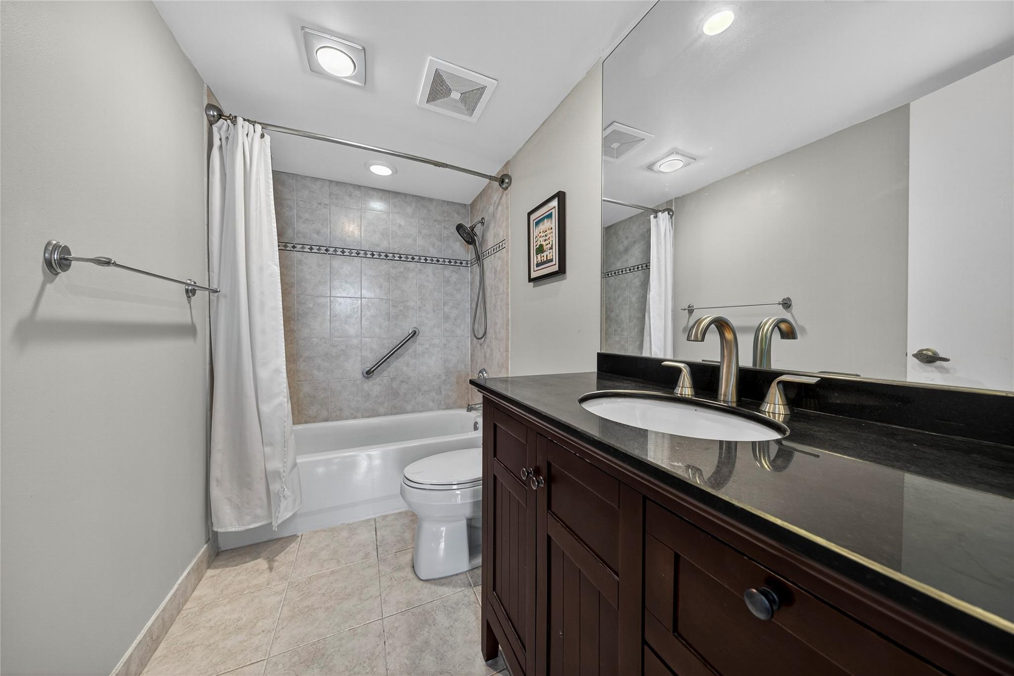 Silver Thatch - Residential Lease