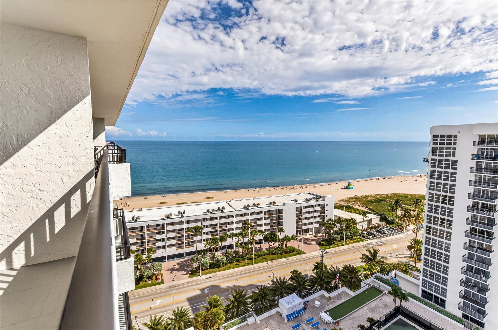 Silver Thatch - Residential Lease