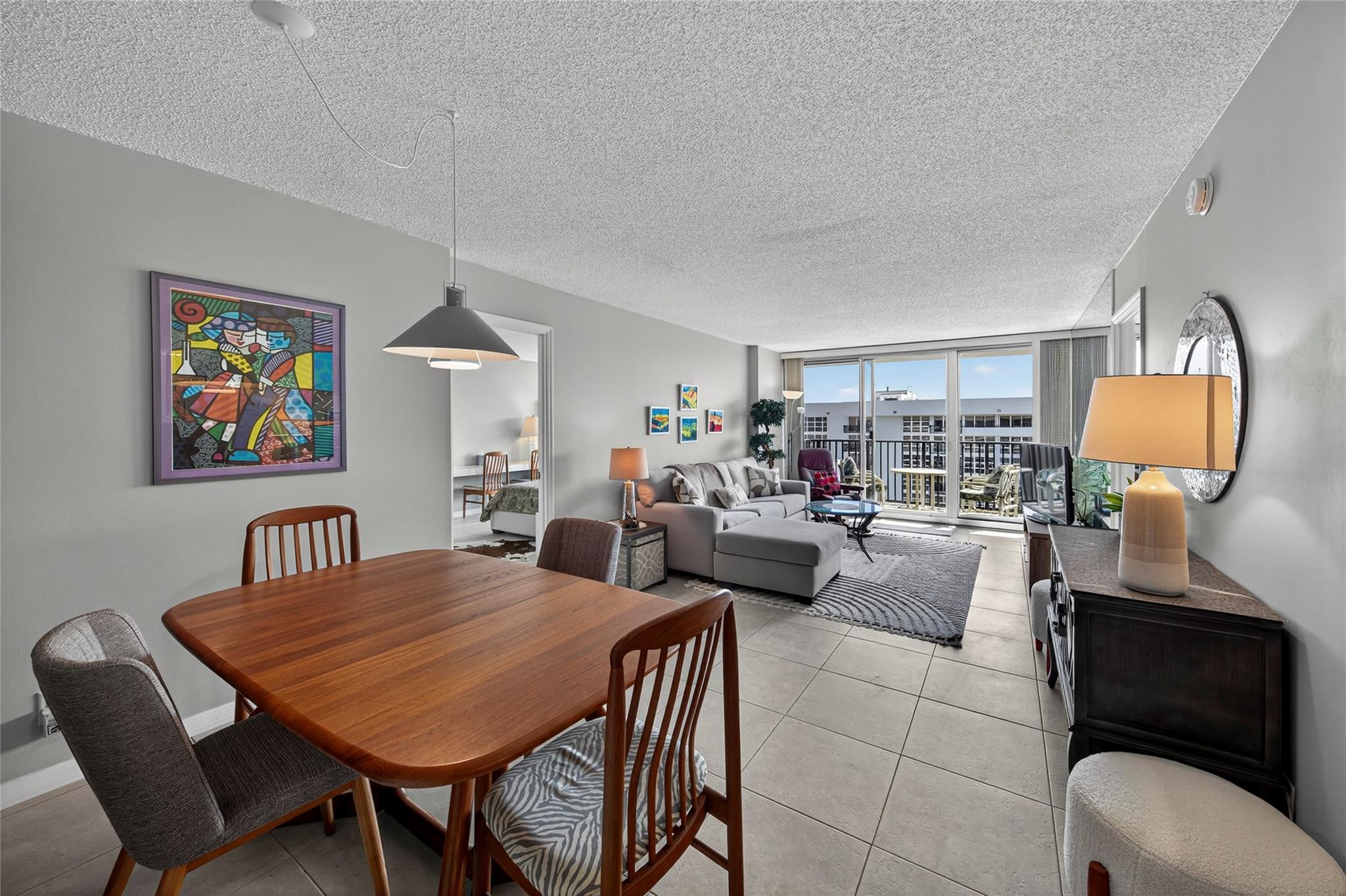 Silver Thatch - Residential Lease